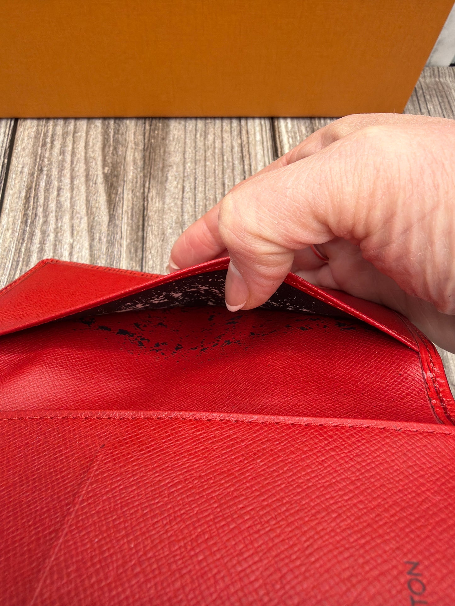 Pre-loved Red Epi Wallet #171