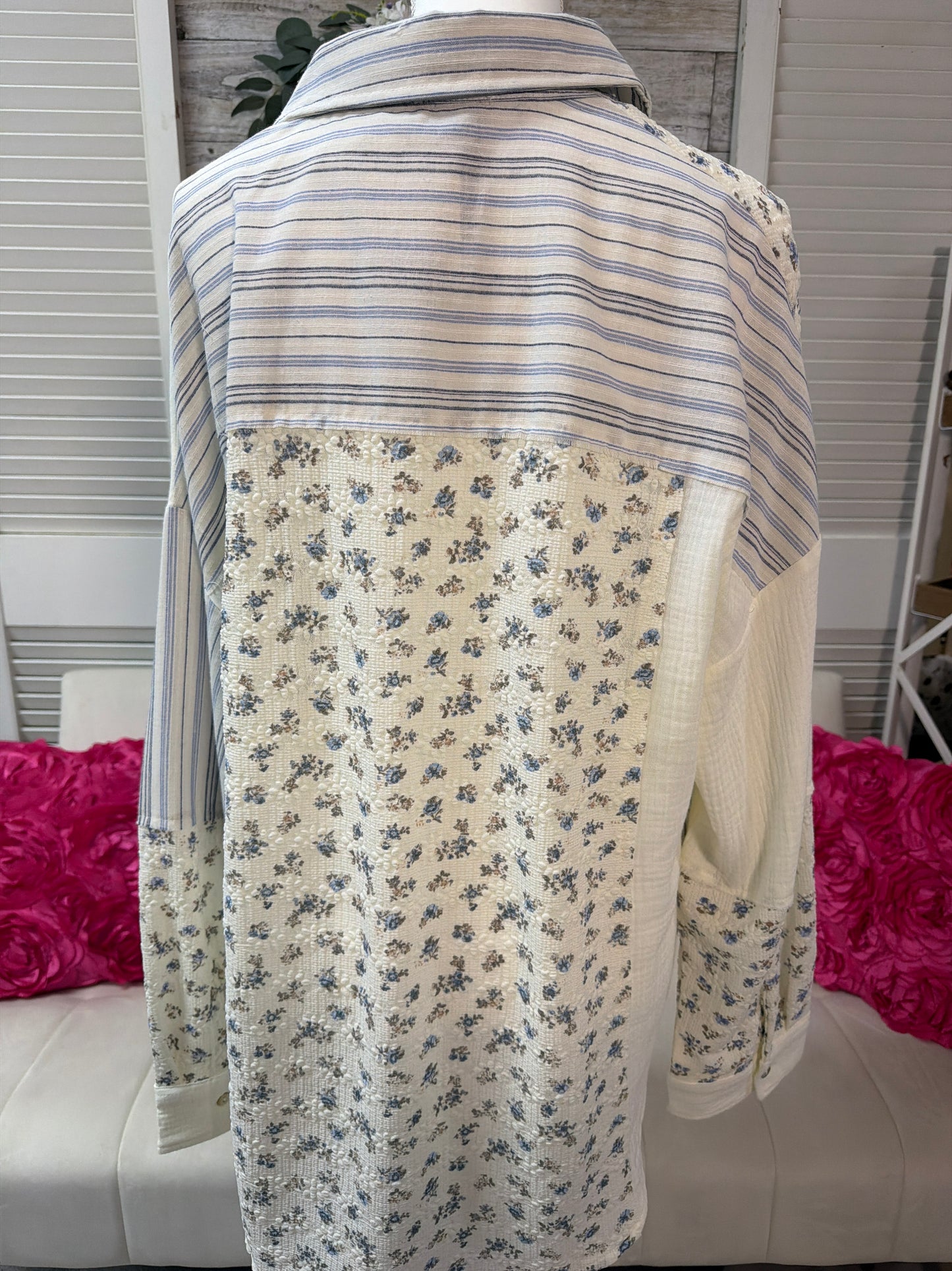 Long sleeve lightweight shirt