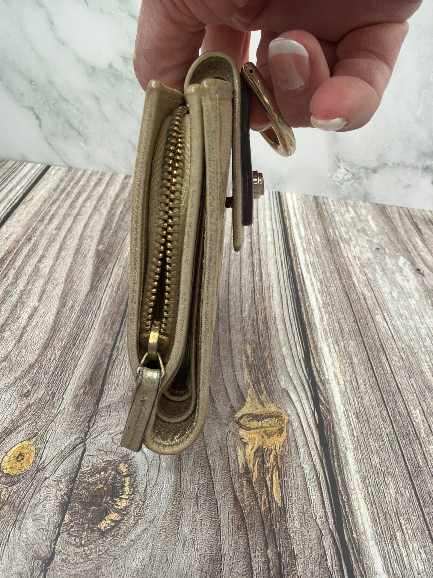 pre loved Gucci wallet #44
