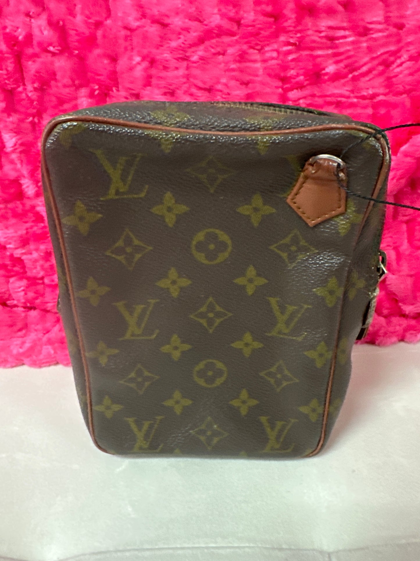 LV Amazone #2 repaired #165