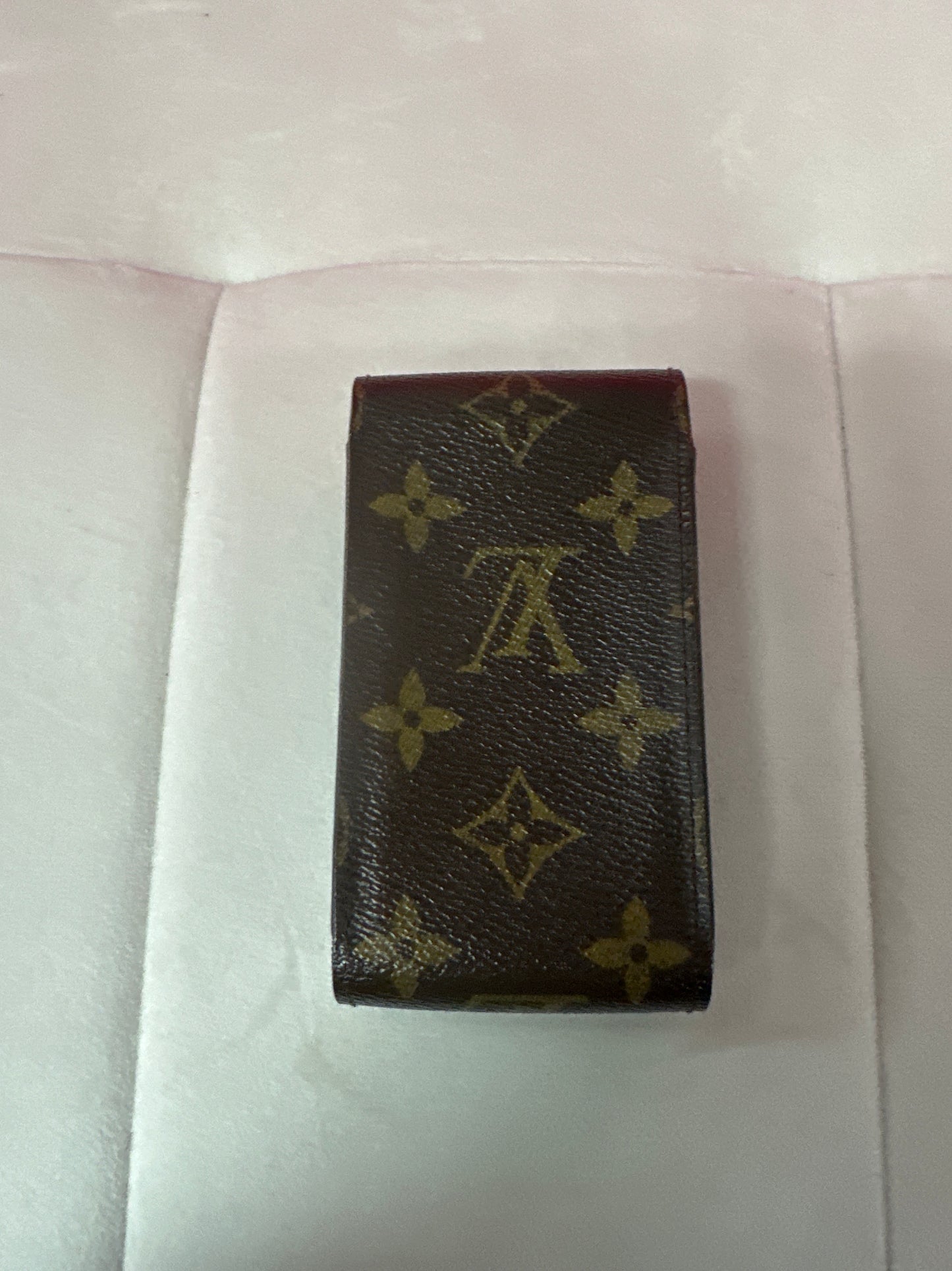 Pre-Loved LV monogram small case #198