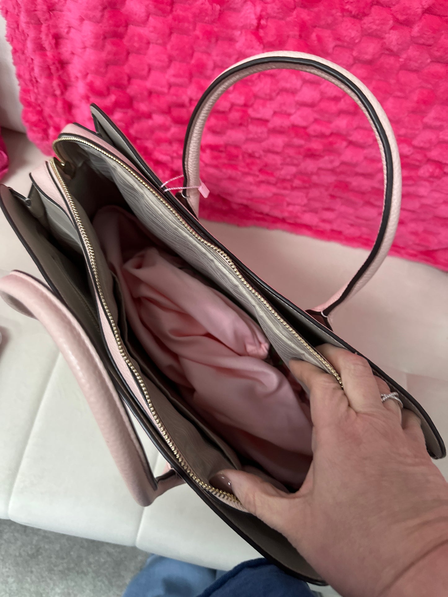Kate Spade Pink preloved like new condition #06
