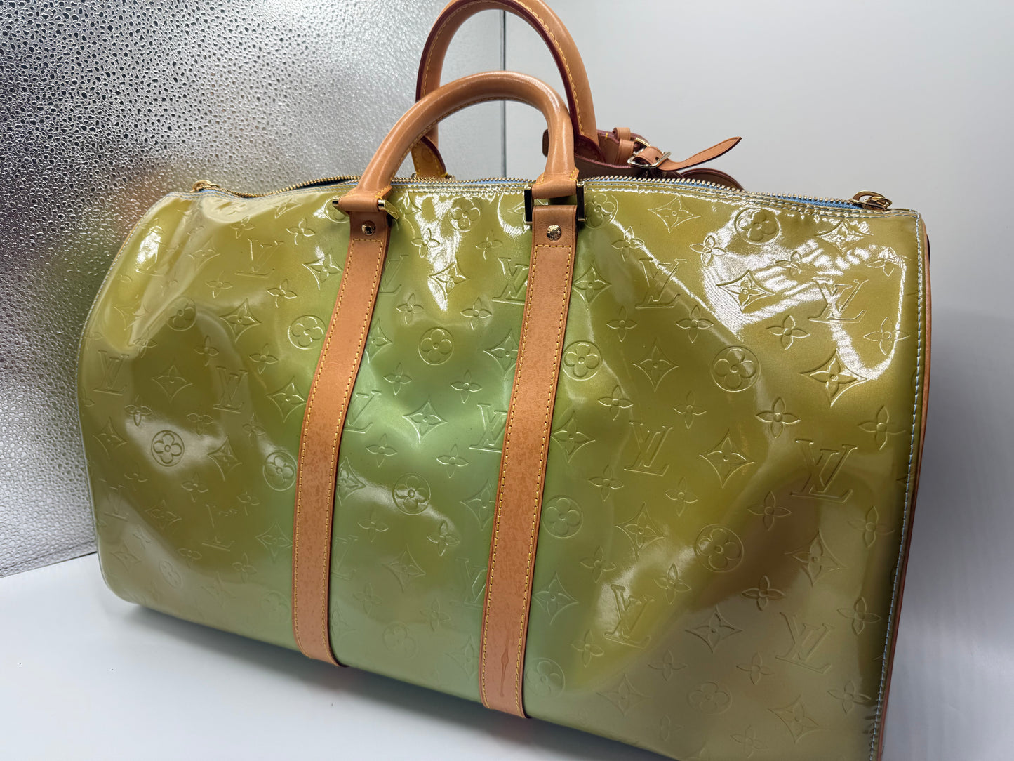 Pre-loved Vernis Keepall 45 #170
