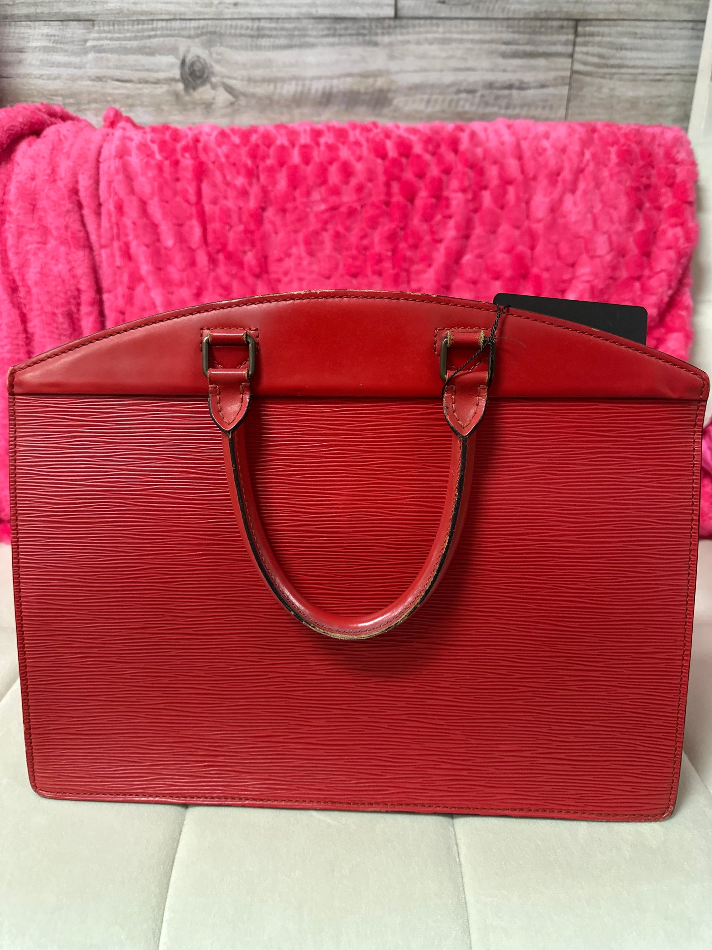LV red rivera epi preloved #129