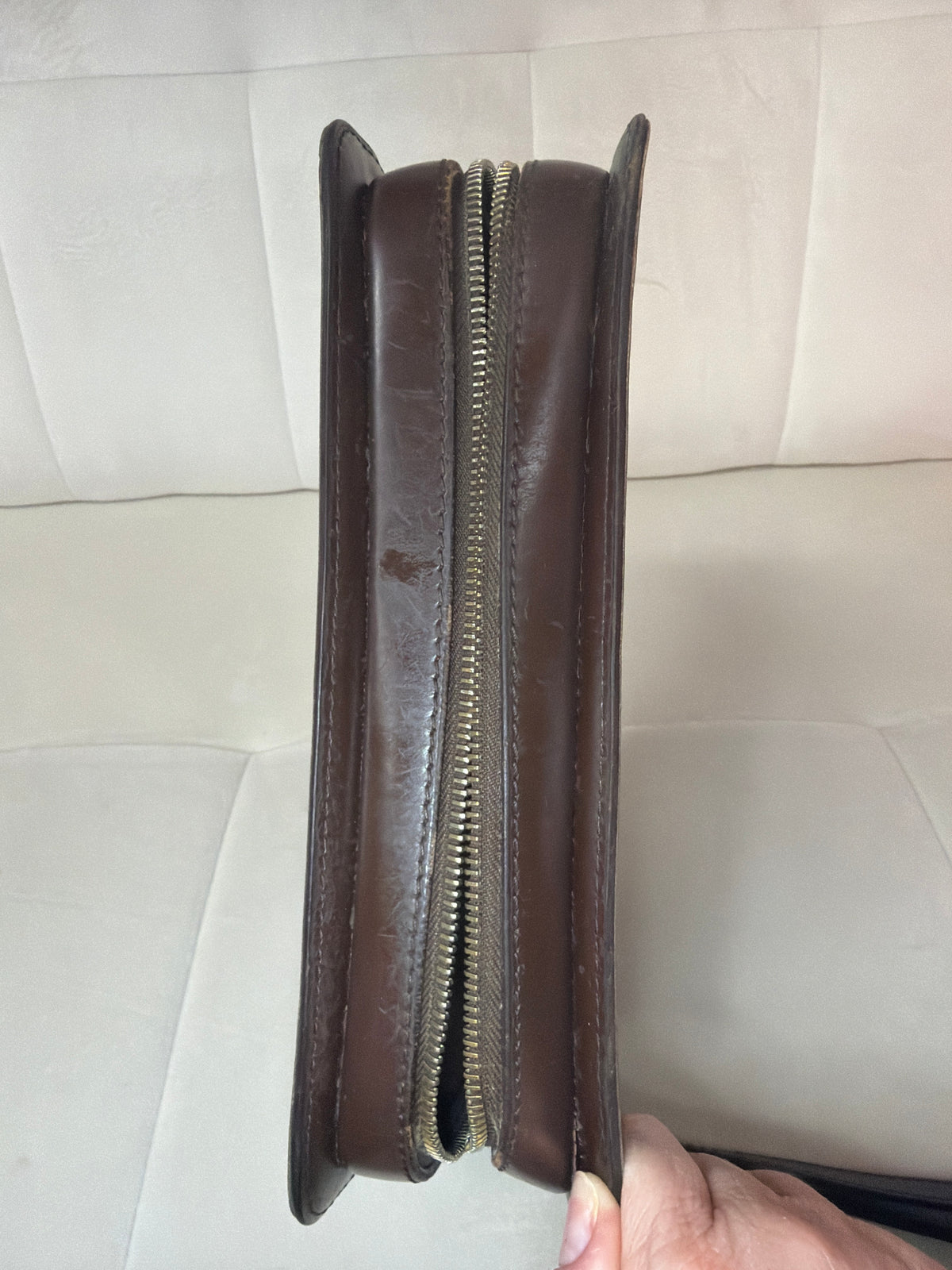LV Damier Ebene clutch