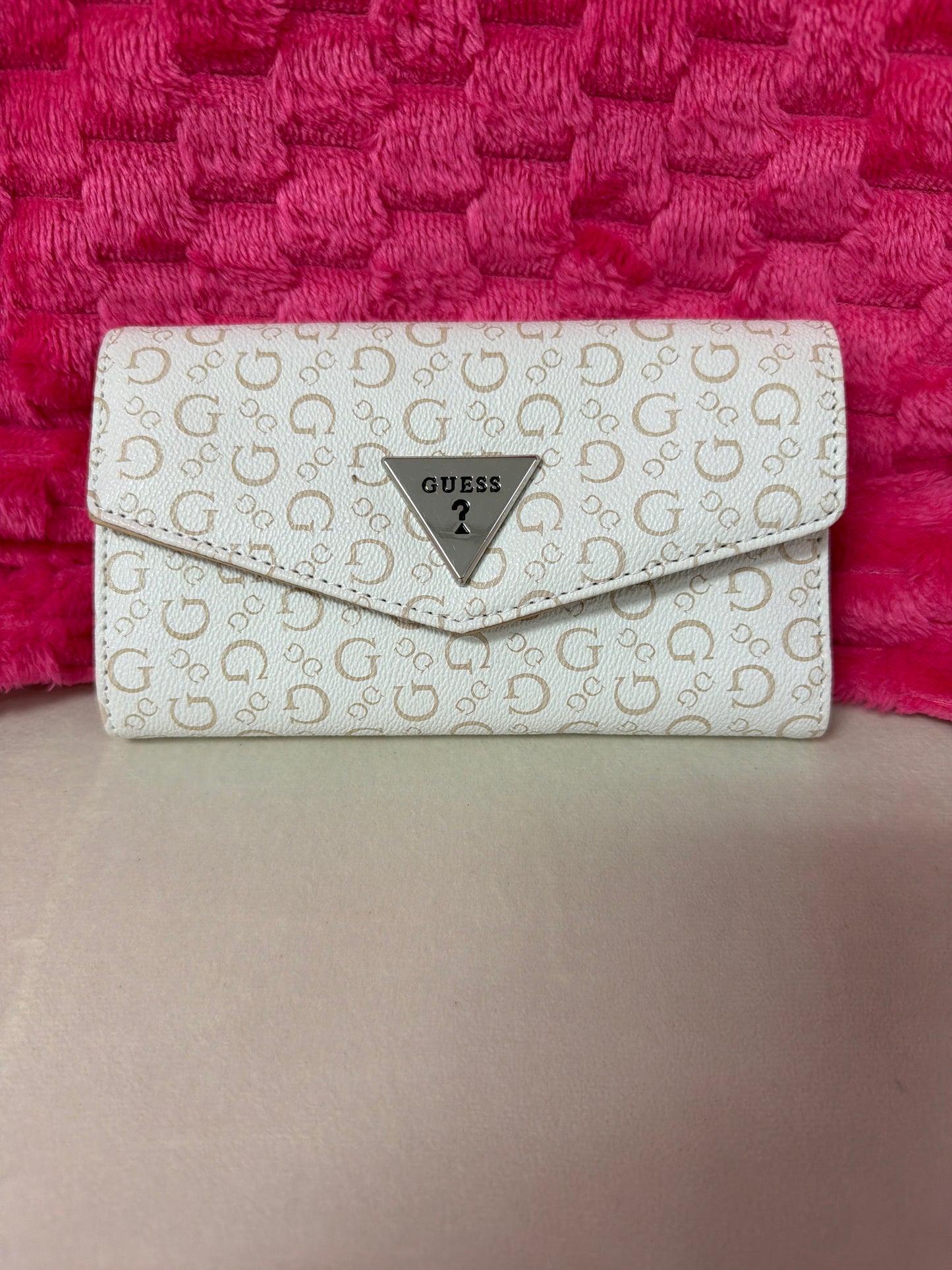 Pre-loved Guess Wallet #192
