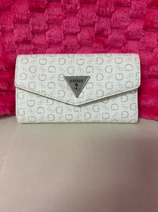 Pre-loved Guess Wallet #192