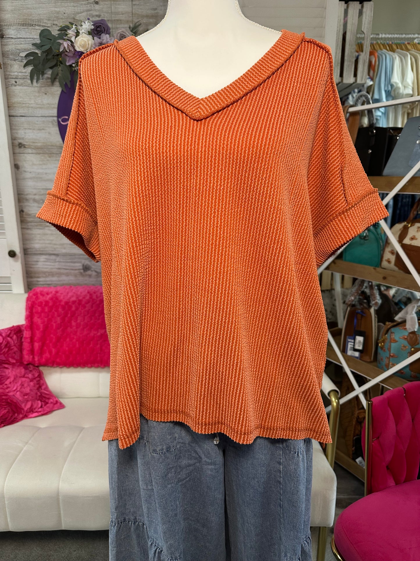 Raised Ribbed V Neck High Low