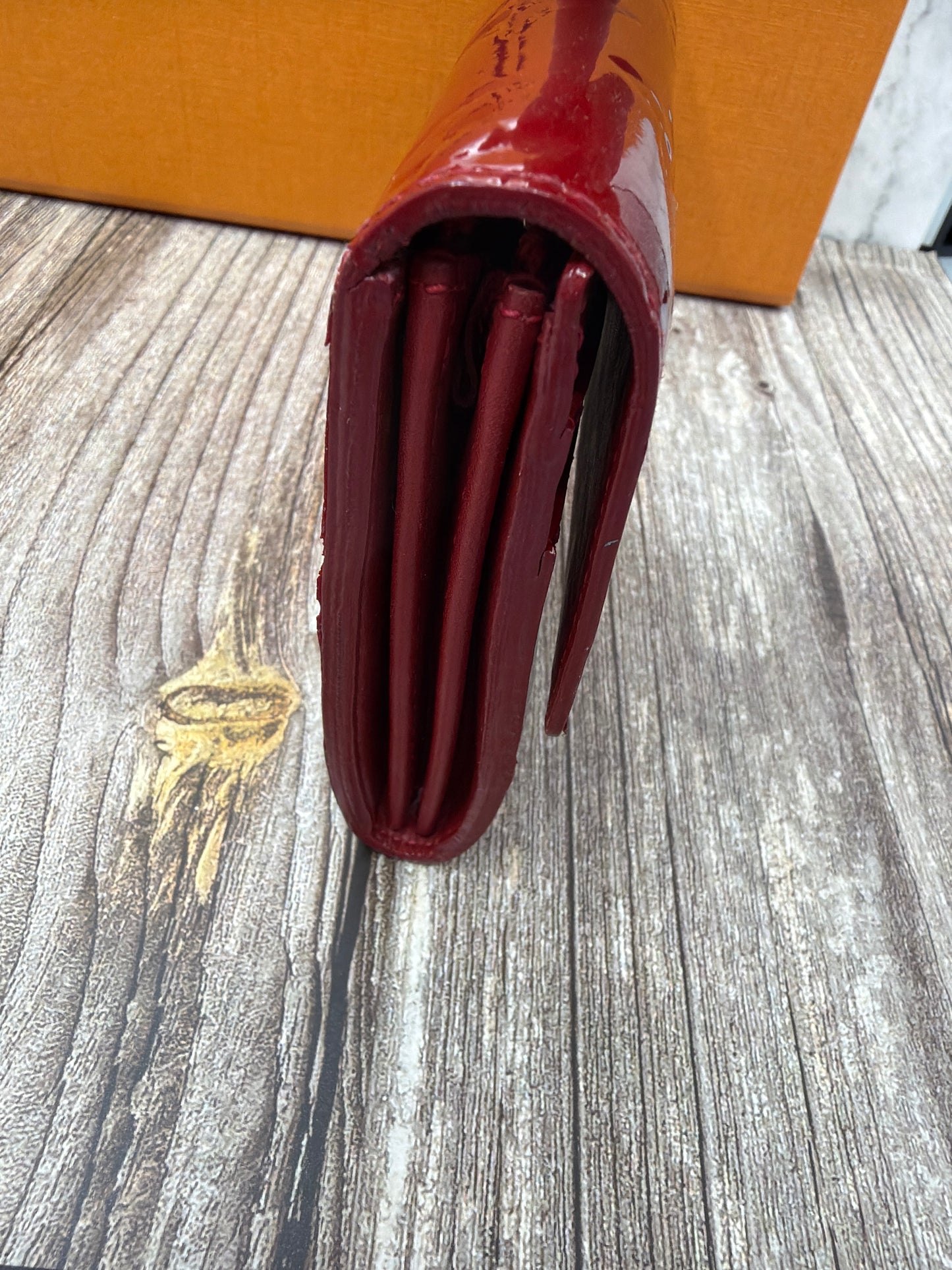 Pre-Loved LV Red Vernis #203