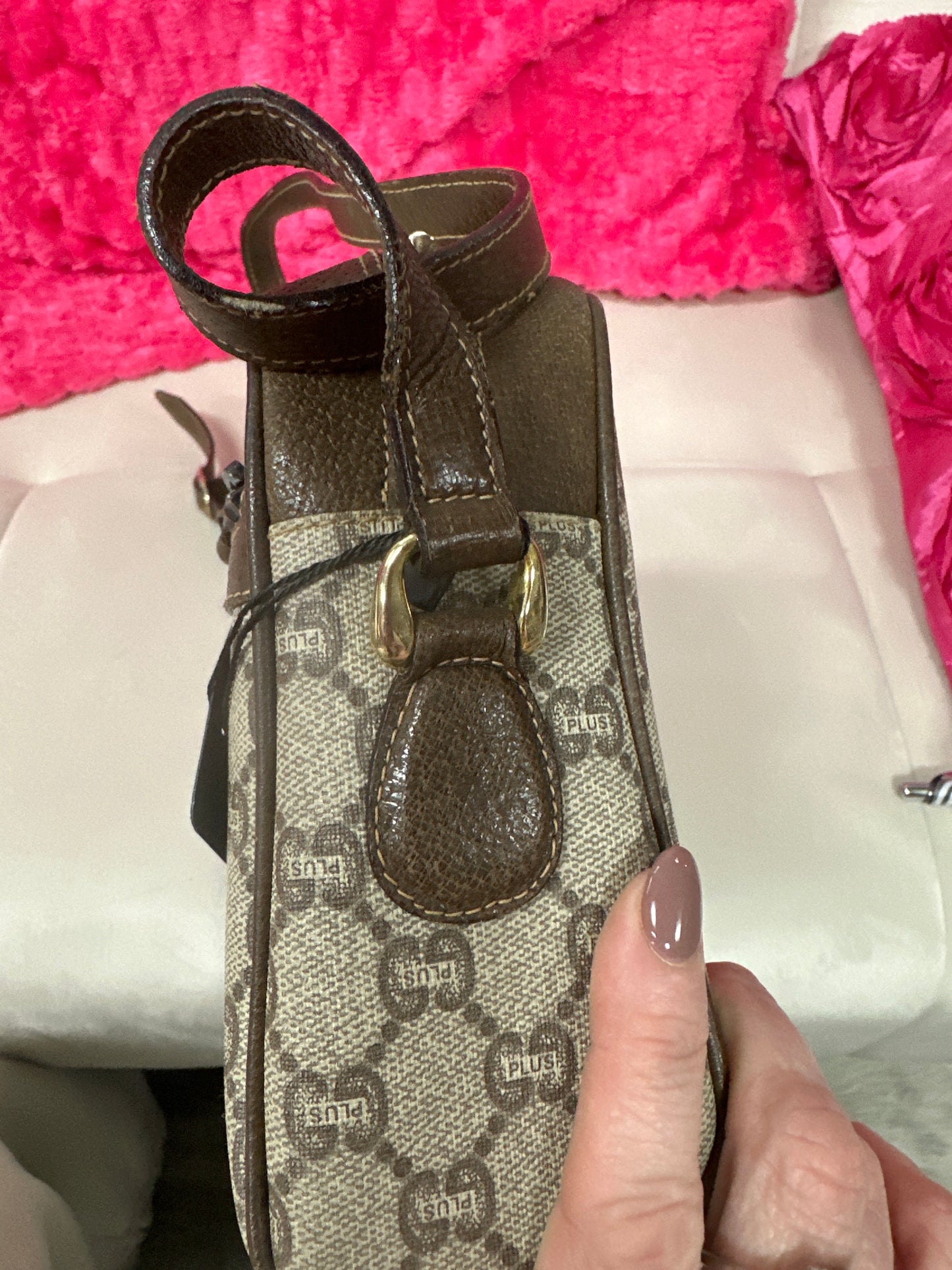Gucci Plus Crossbody Pre loved #157 vintage