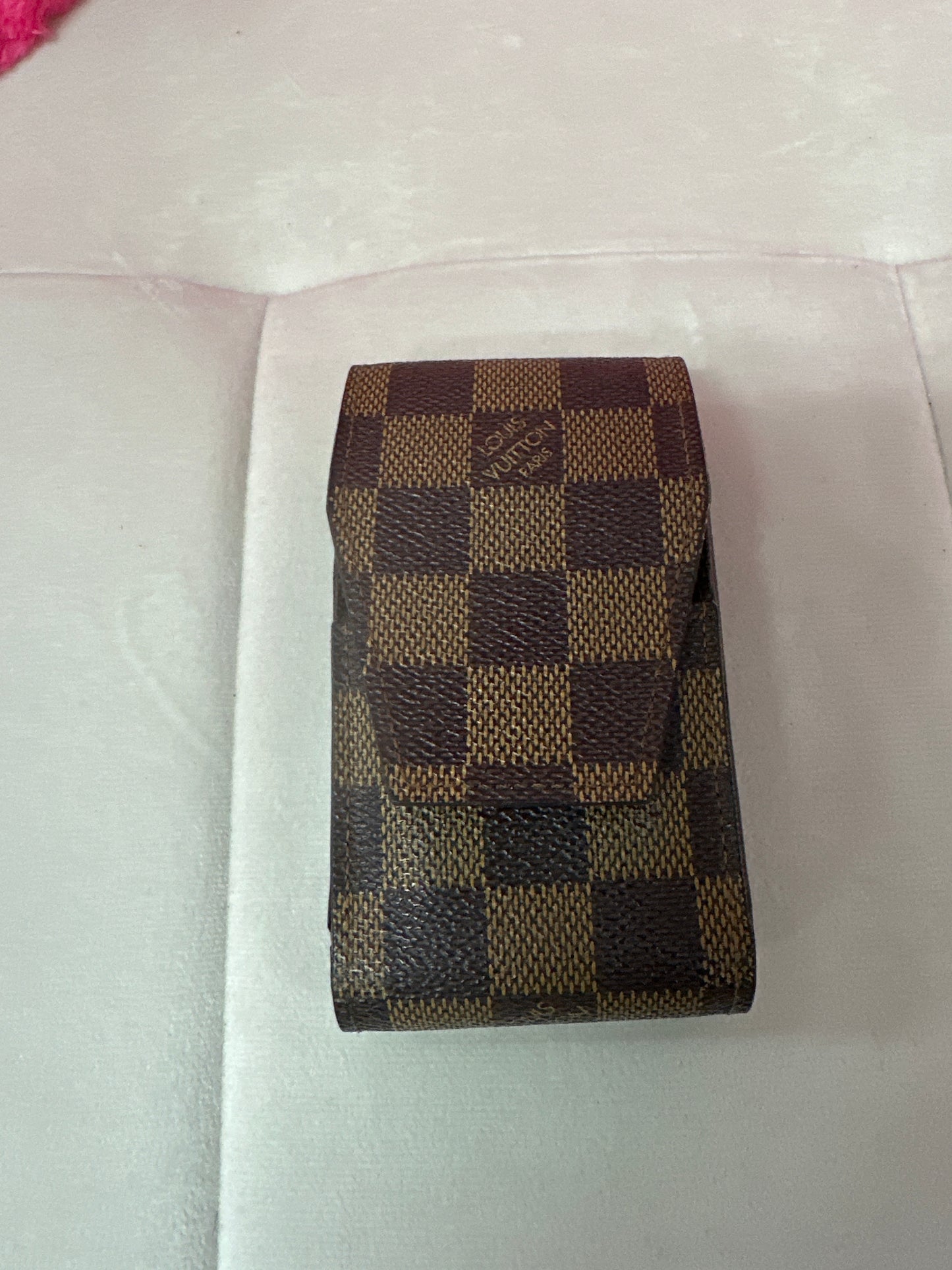 Pre-Loved LV Damier small case #206