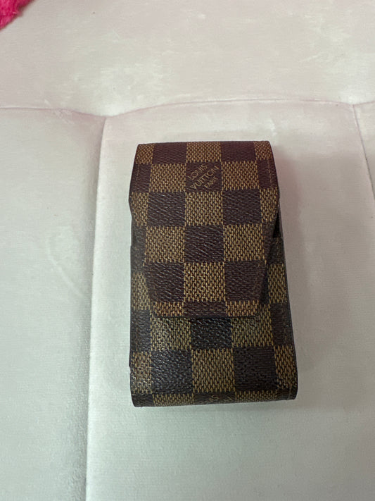 Pre-Loved LV Damier small case #206