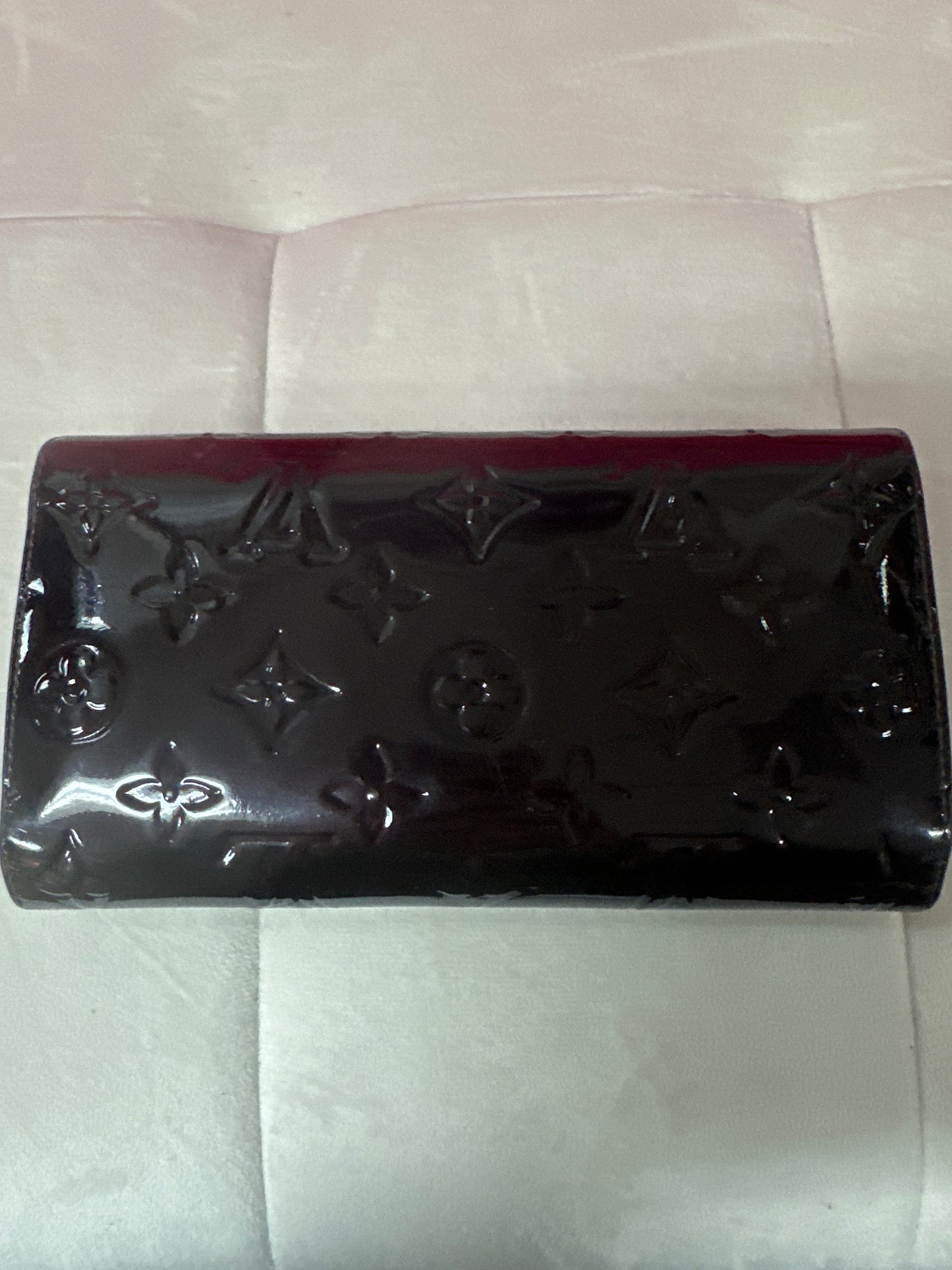 Pre loved LV Vernis wallet #41