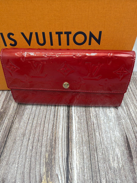 Pre-Loved LV Red Vernis #203