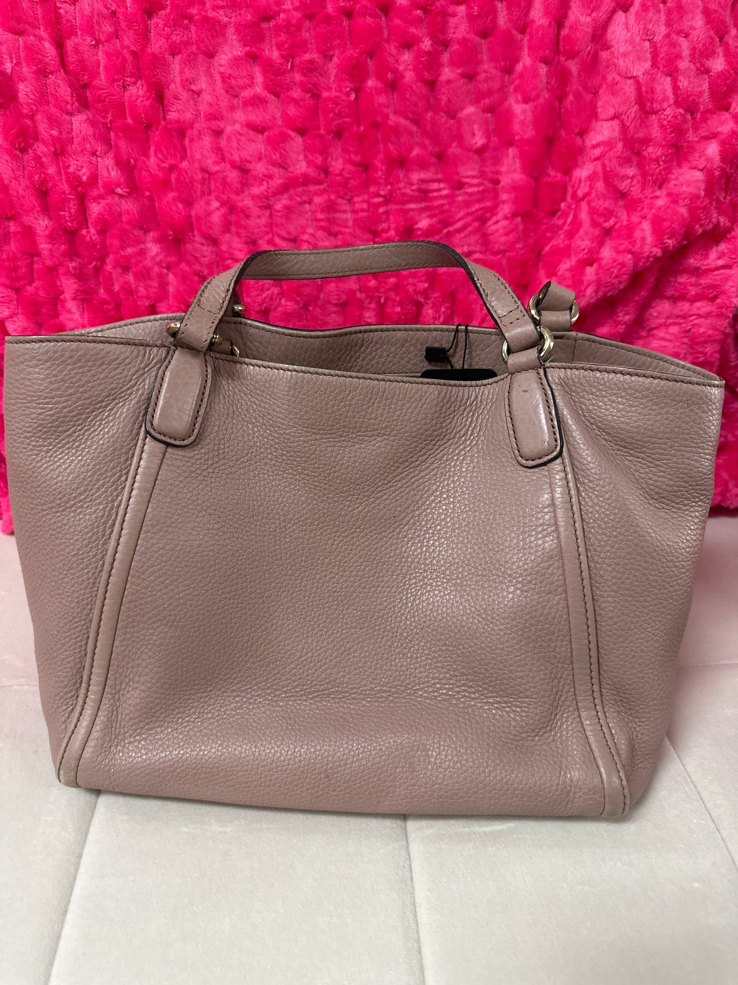 Pre Loved Gucci blush Soho #51