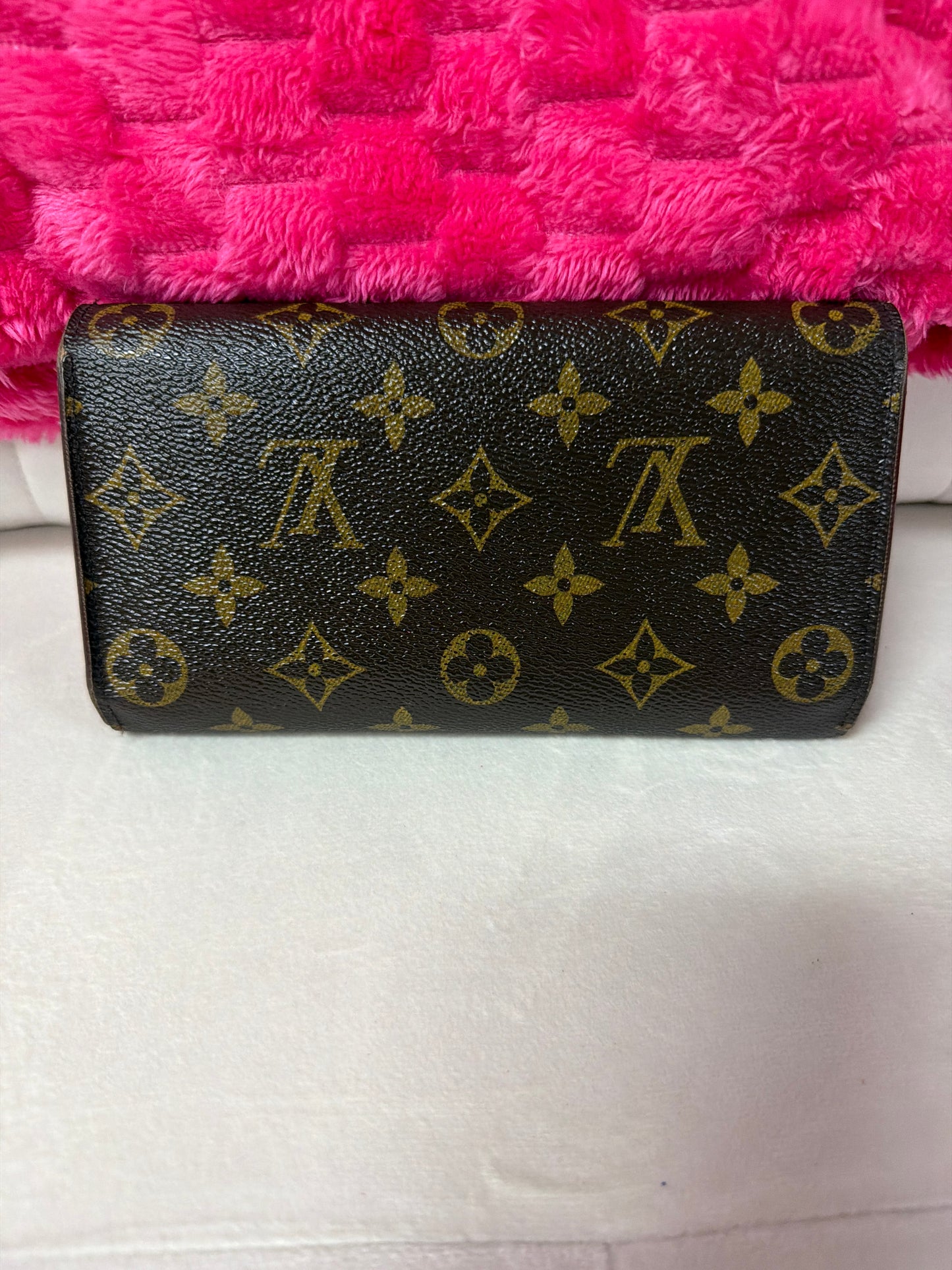 Pre Loved LV international wallet Vintage #213