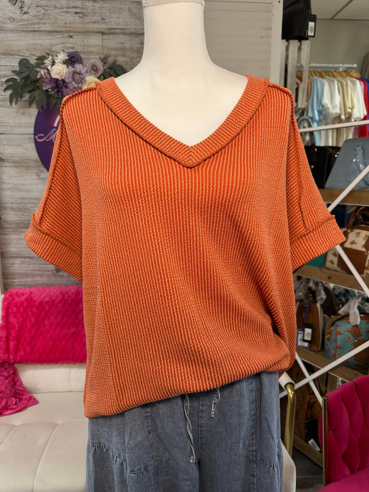 Raised Ribbed V Neck High Low