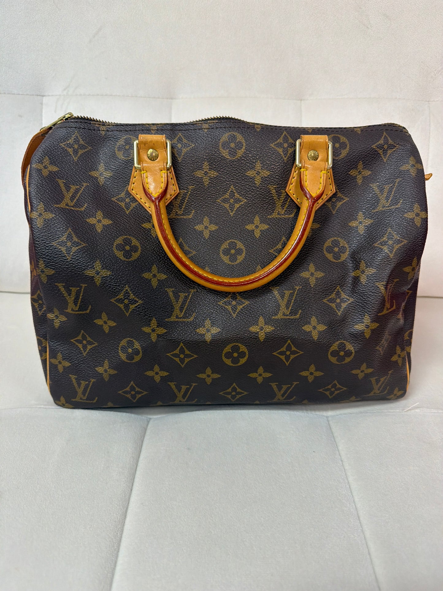 LV Speedy 30 Pre Loved #232