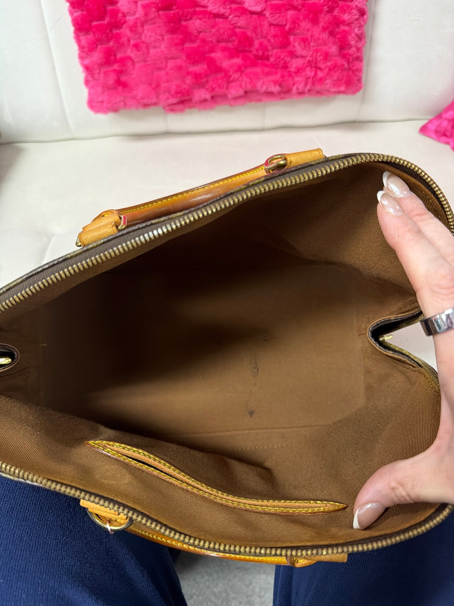 Pre Loved LV Alma PM #211