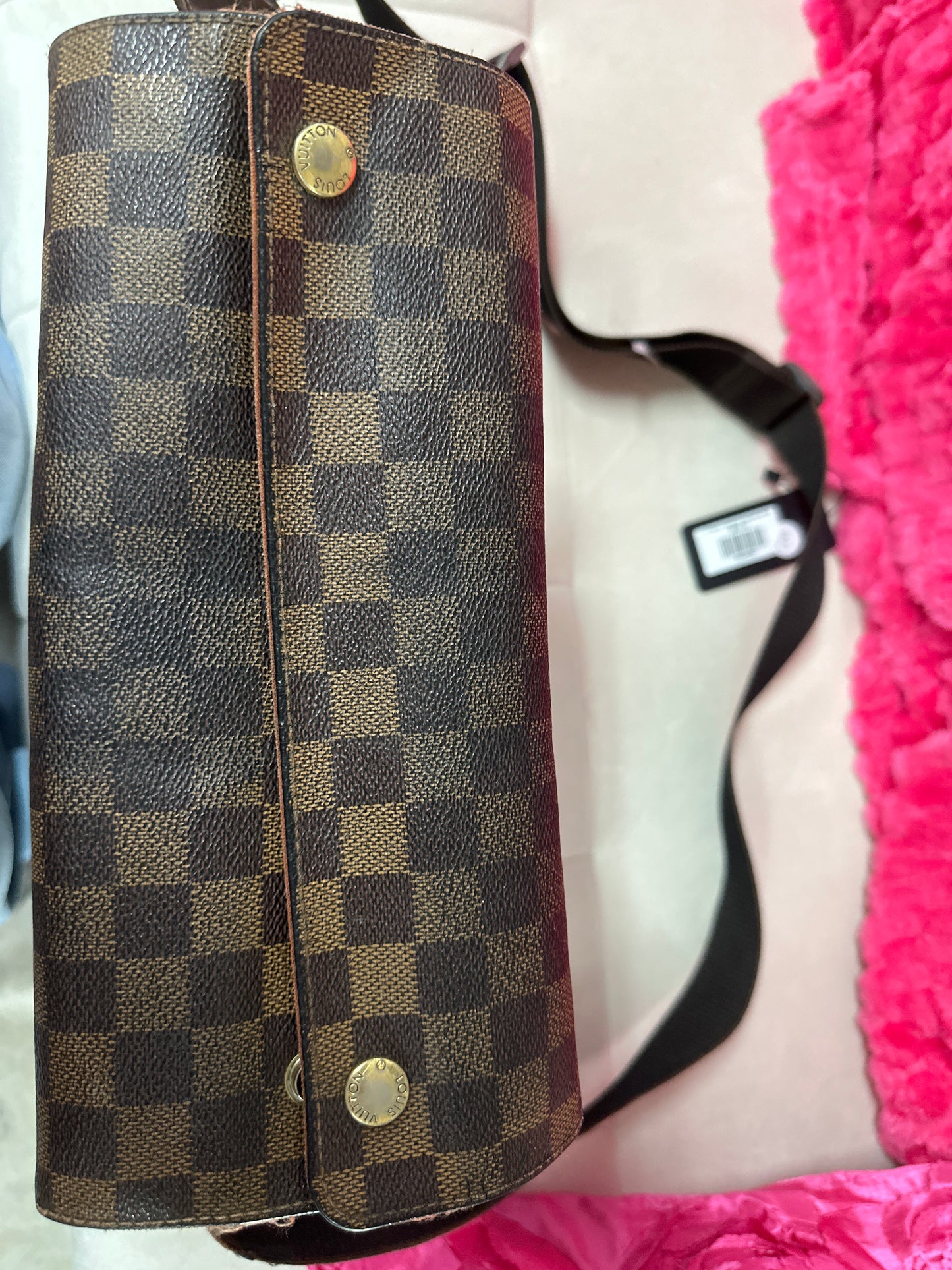 LV Damier messenger bag preloved #144