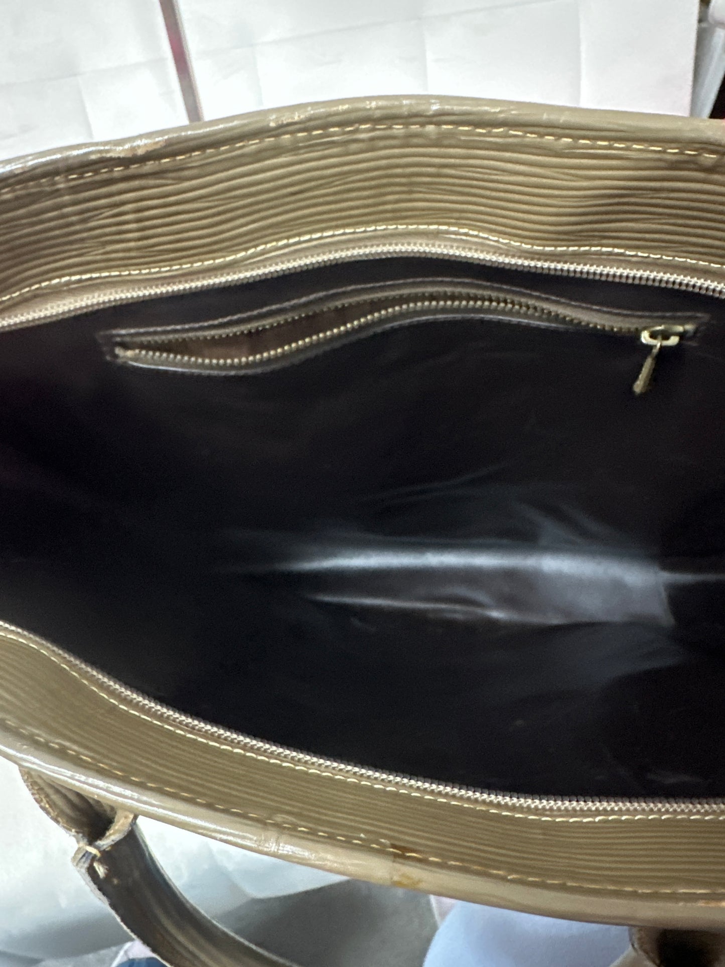 Pre Loved Fendi Vintage tote #21