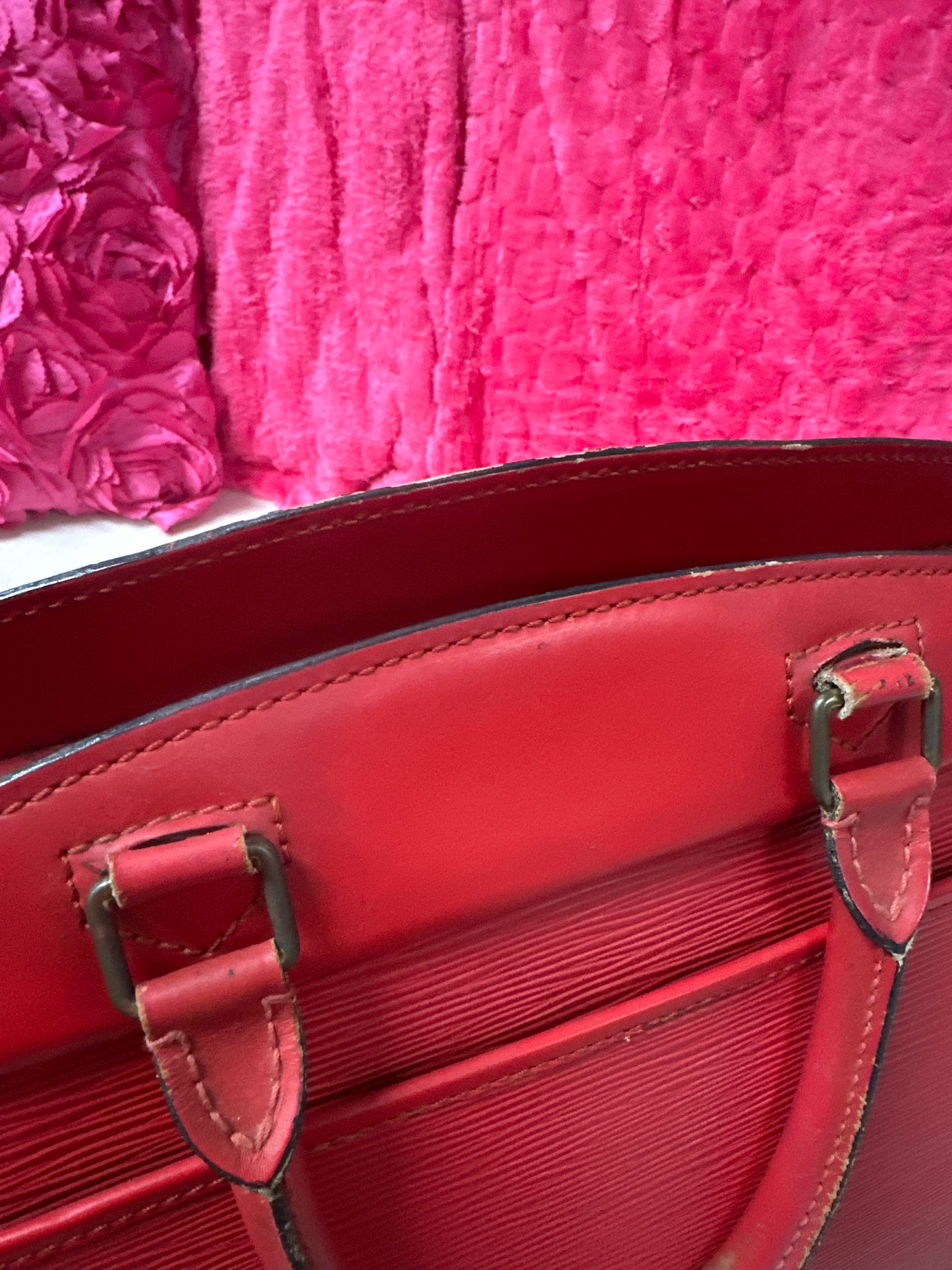 LV red rivera epi preloved #129