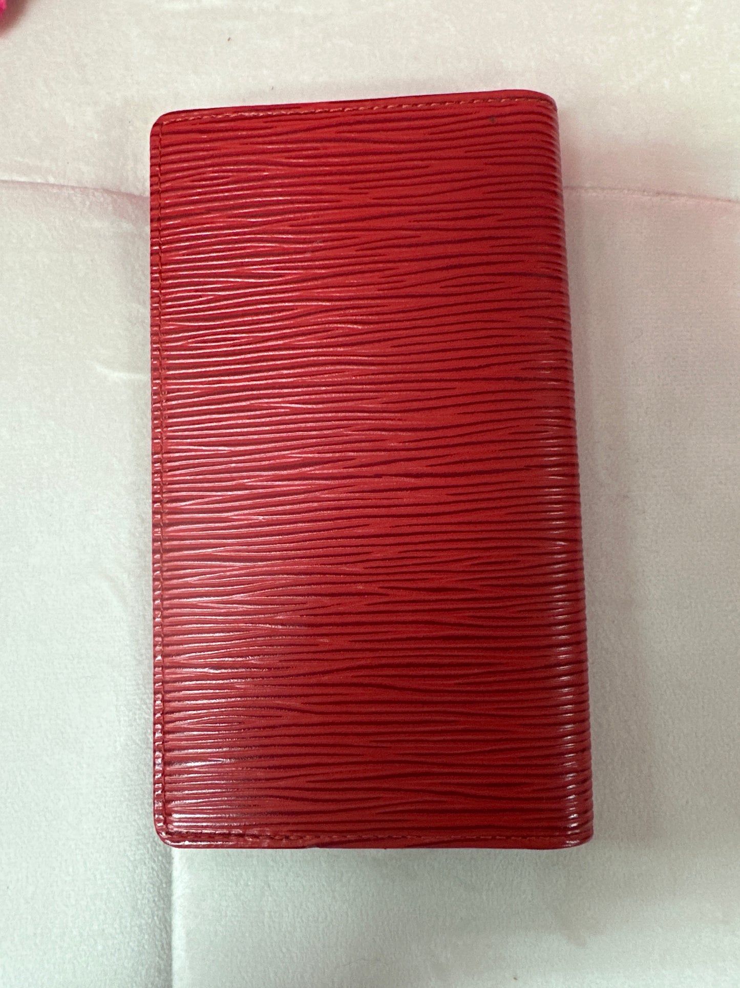Pre-loved Red Epi Wallet #171