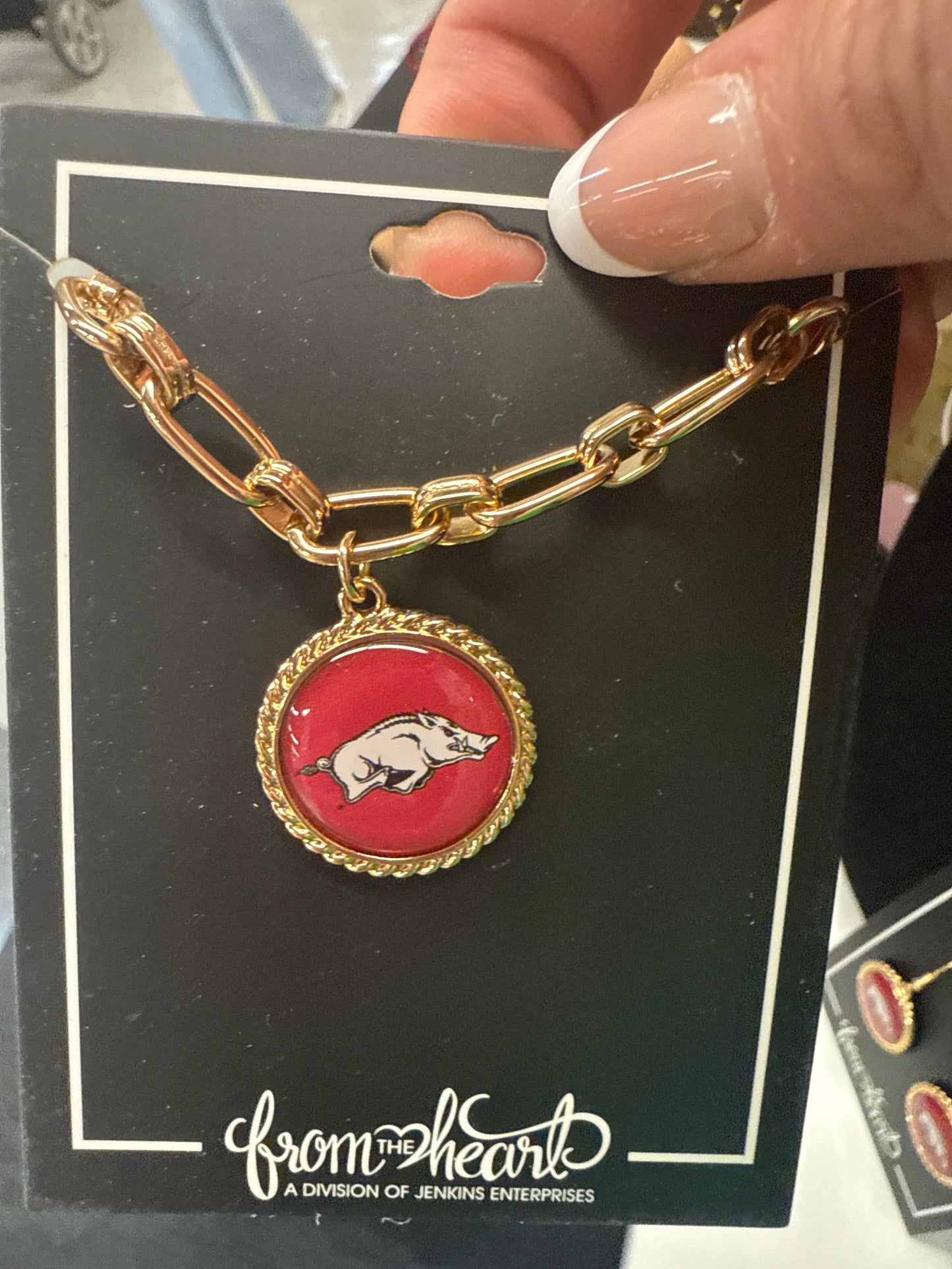 Razorback bracelet gold