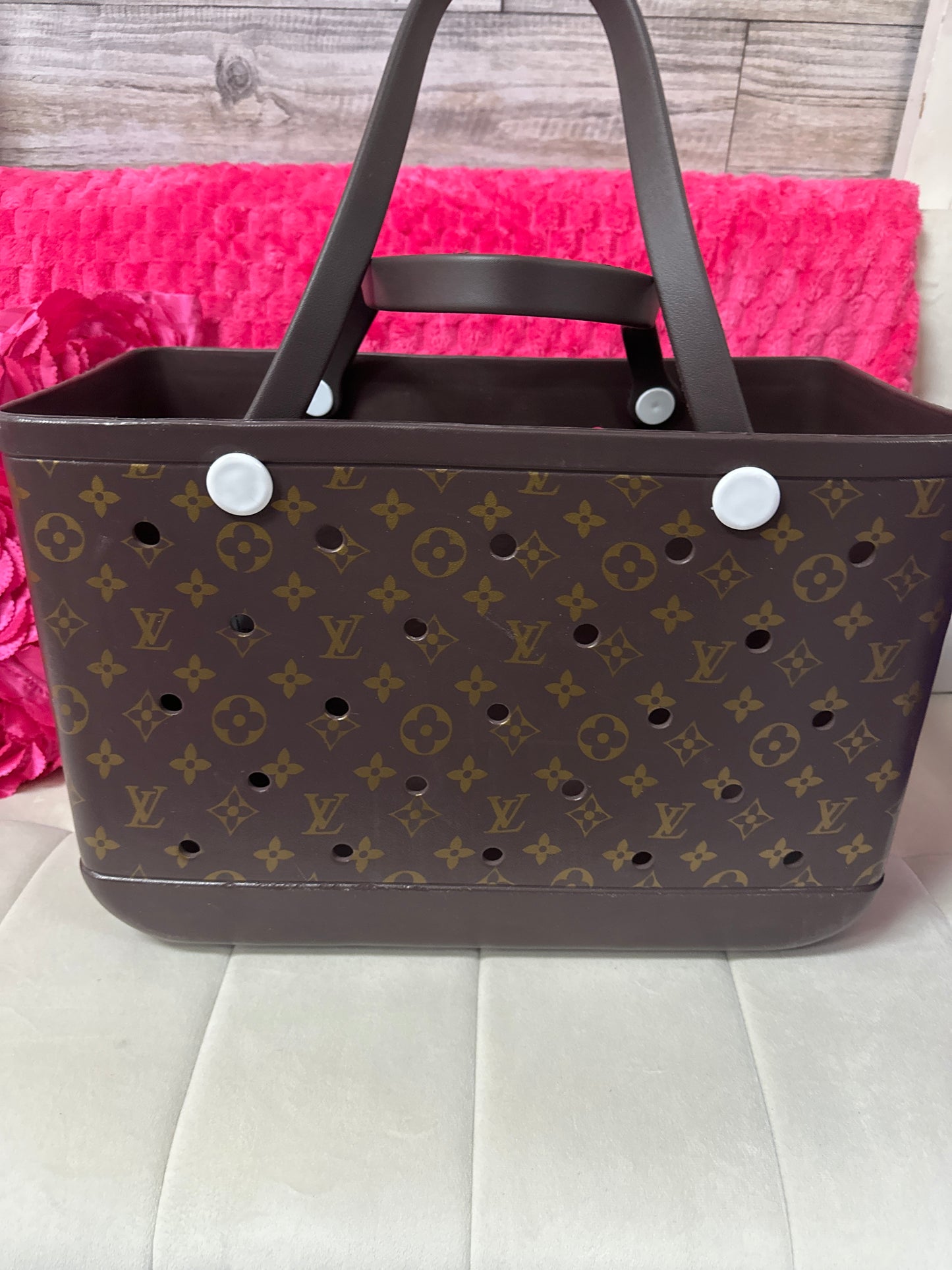 Non Branded fashion inspired rubber tote