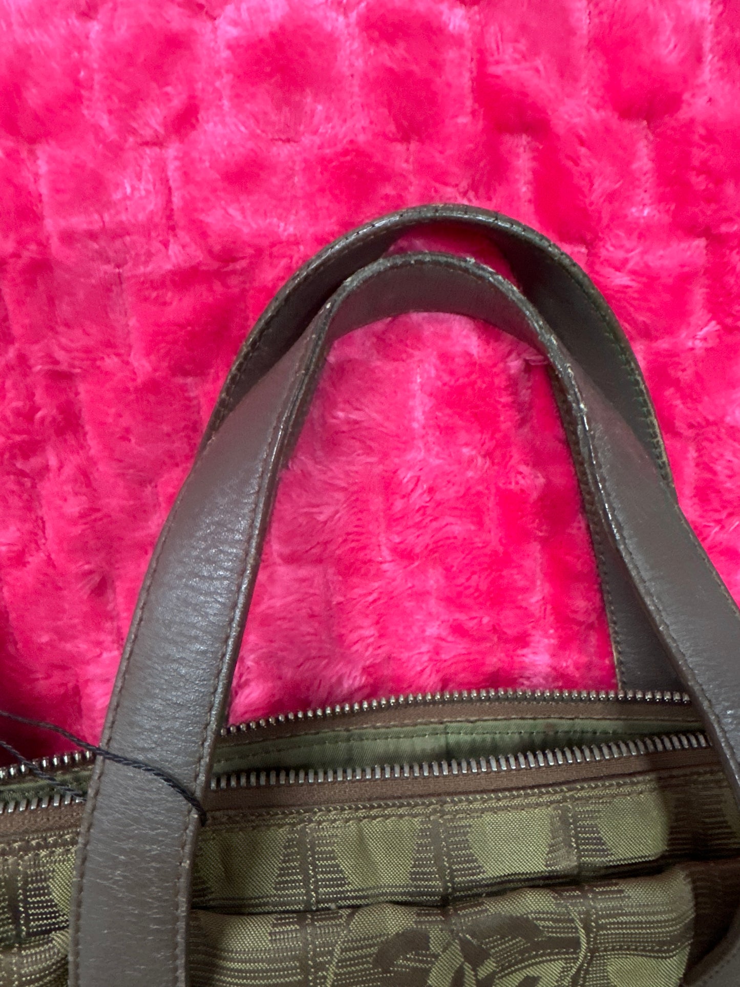 Chanel travel line #75