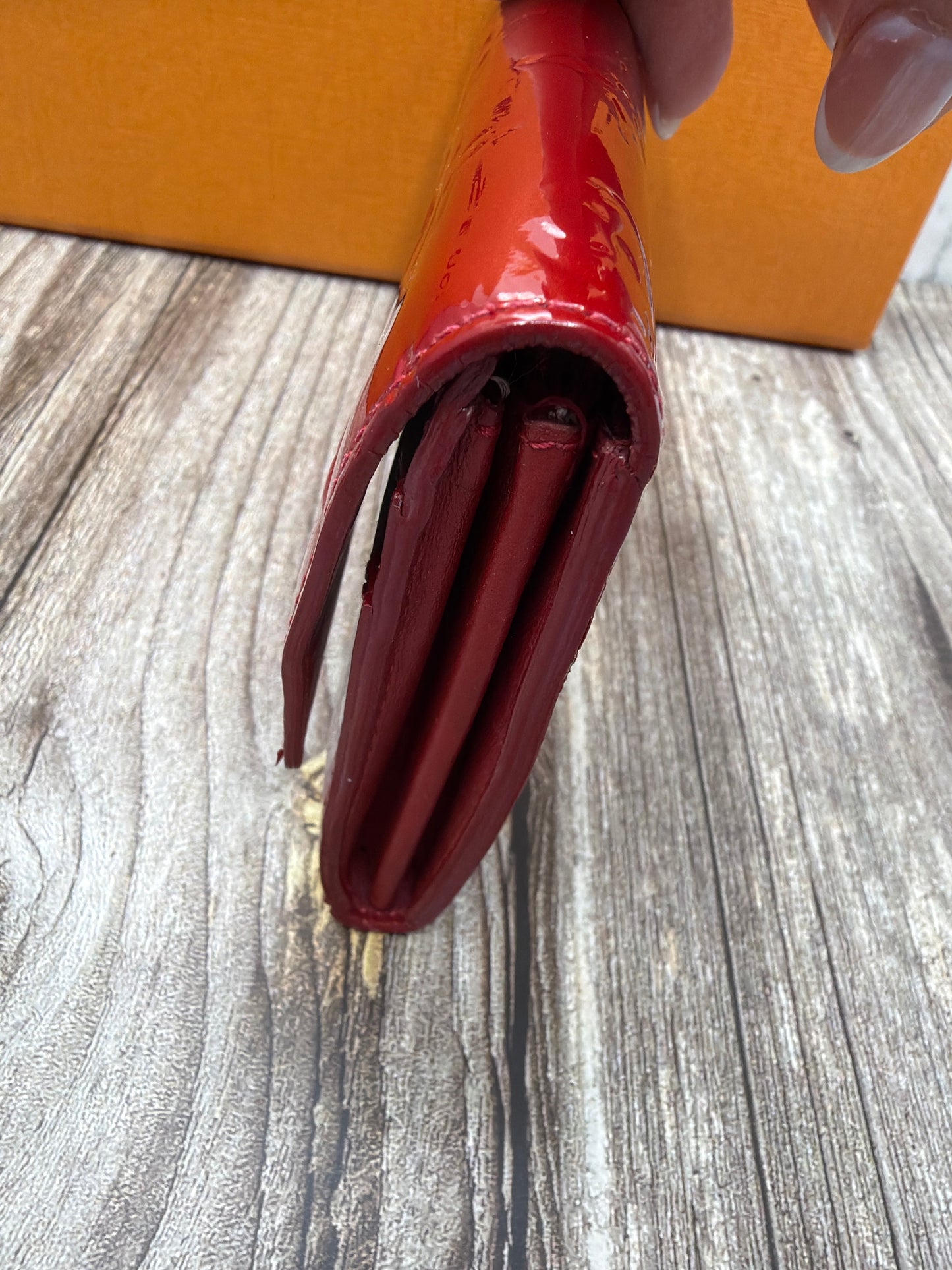 Pre-Loved LV Red Vernis #203