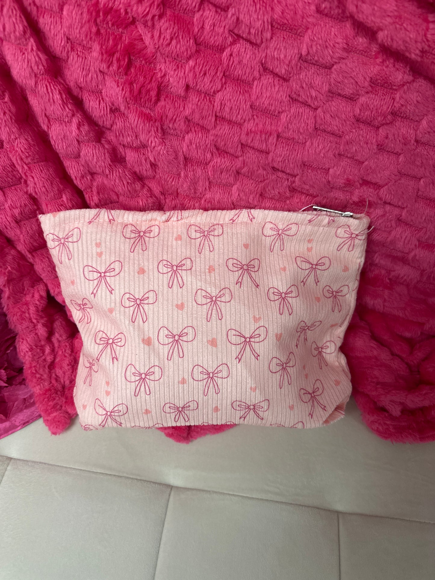 Bowknot makeup clutch bag zenana