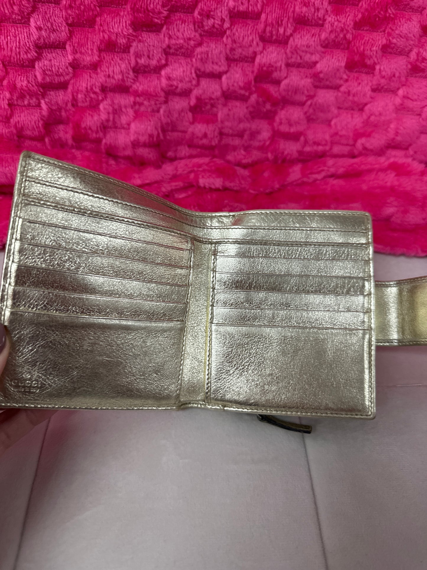 pre loved Gucci wallet #44