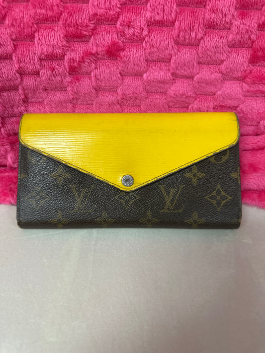 Pre-loved LV Marie Wallet w yellow #185