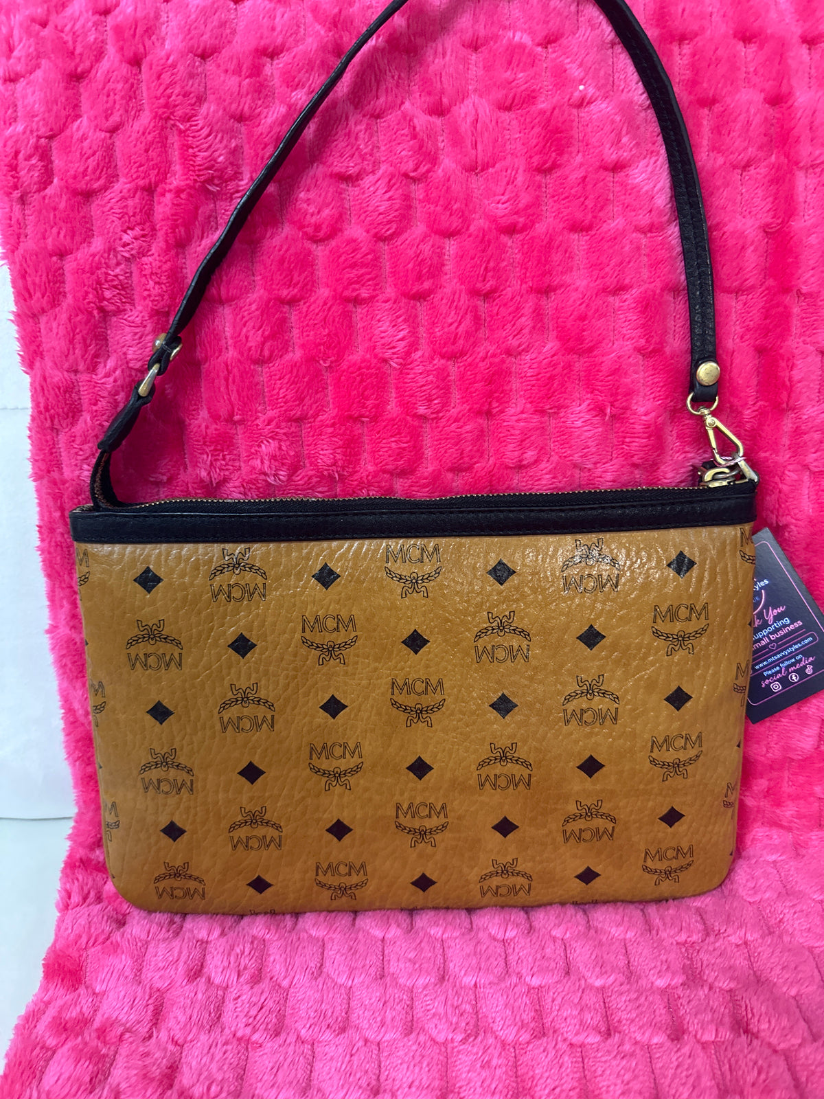 MCM Visetos Liz Shopper Pochette pre loved #234
