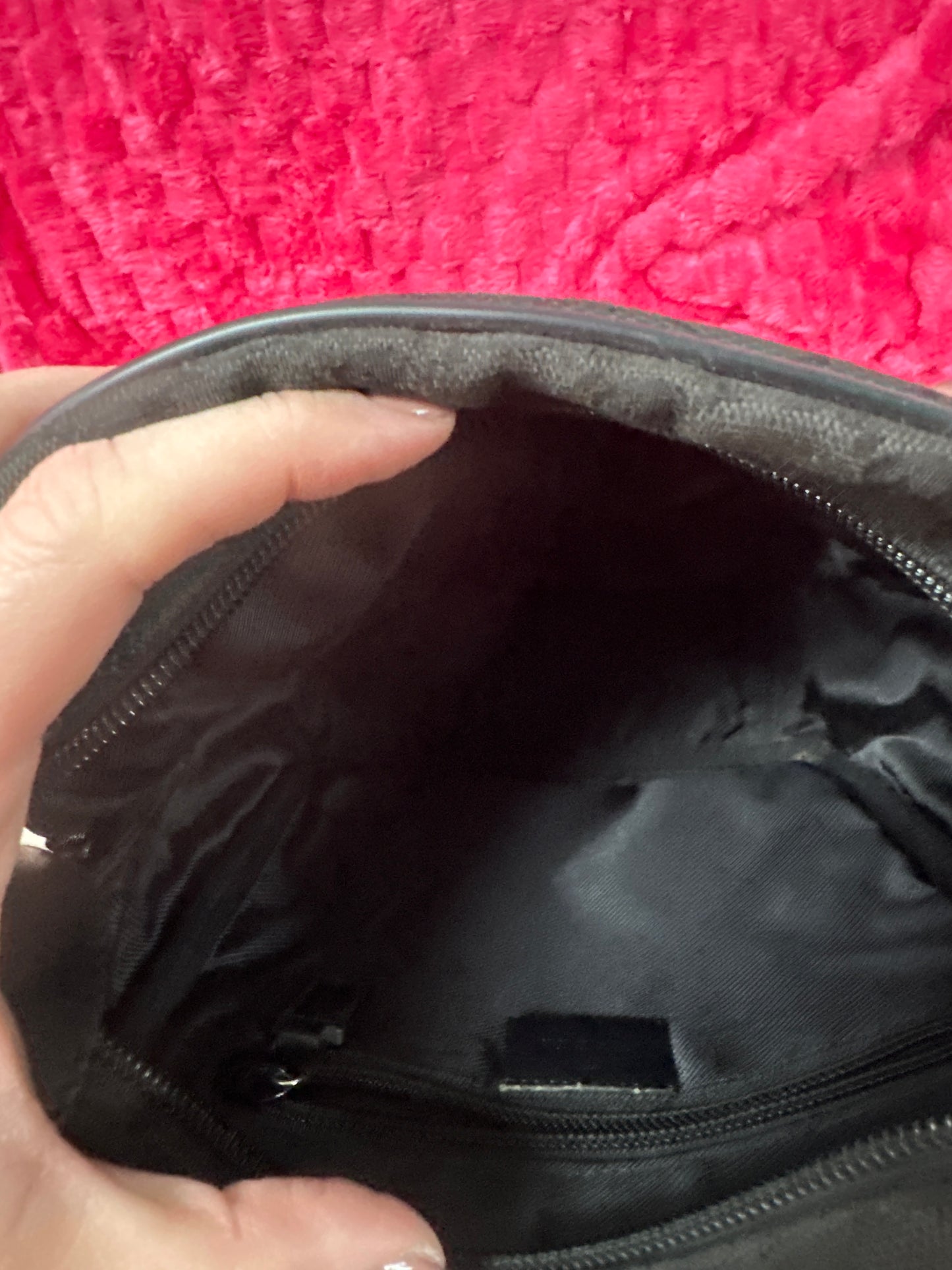 Gucci Crossbody black #69