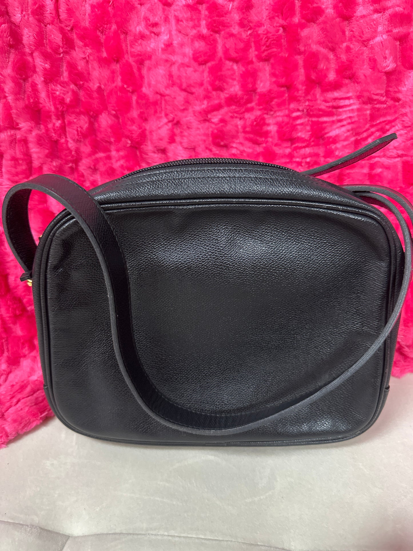 Pre loved YSL vintage crossbody #66