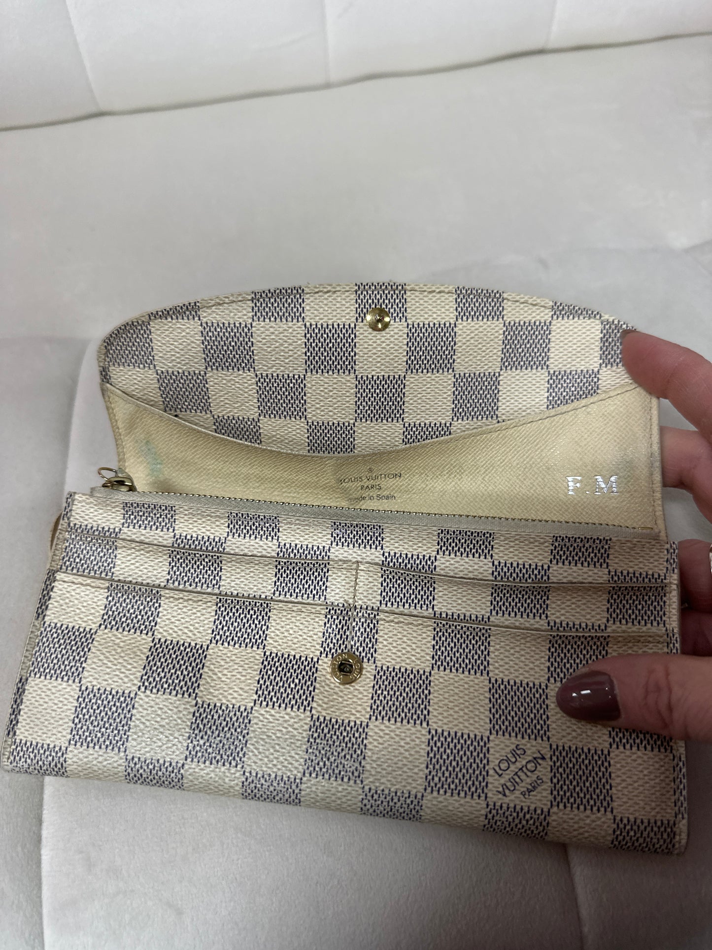 Pre-loved LV Damier Wallet #191