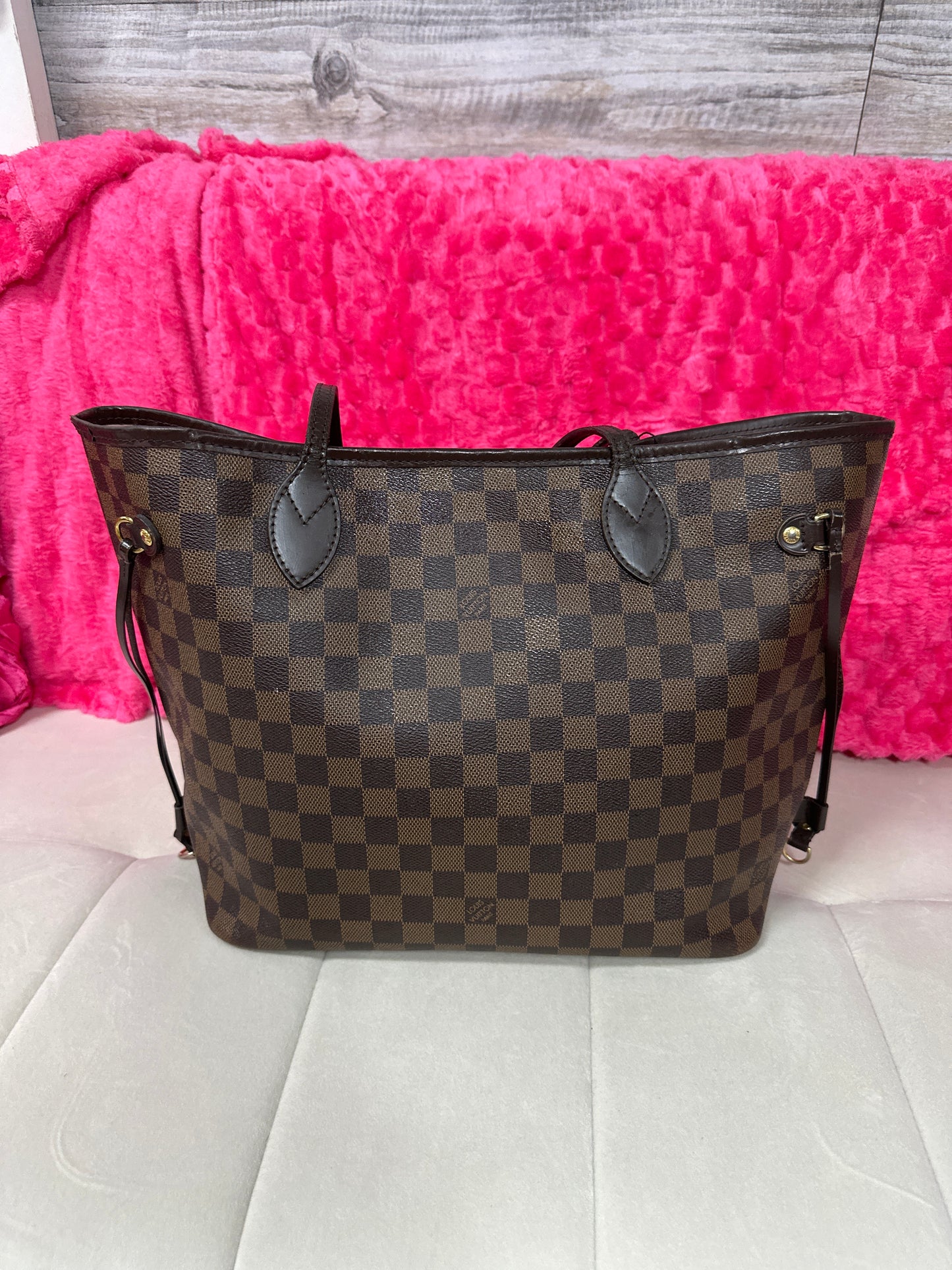 LV Damier Neverfull preloved #143