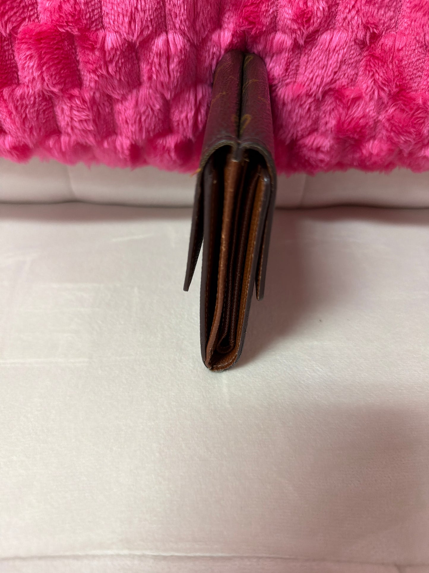 pre loved LV Elise compact wallet 228