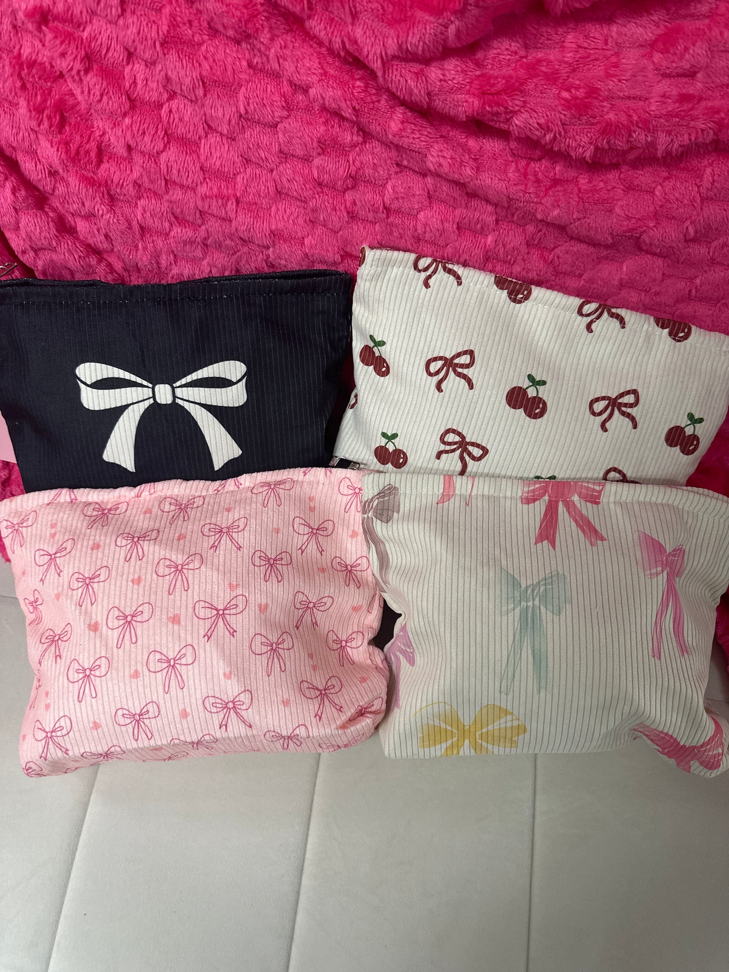 Bowknot makeup clutch bag zenana
