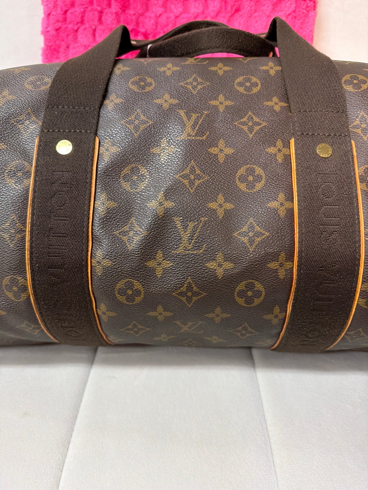 Pre loved Beauborg Weekender bag 227