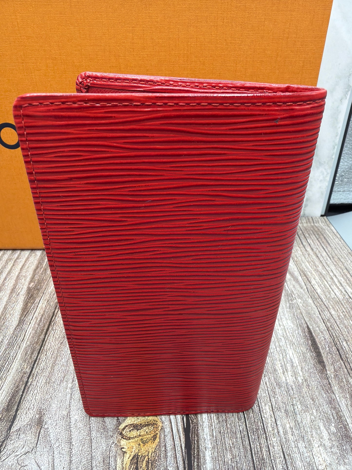 Pre-loved Red Epi Wallet #171