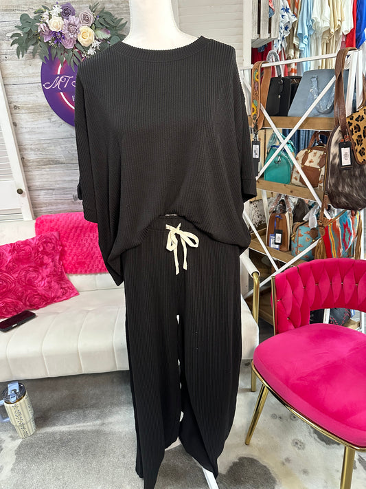 Curvy Raised Rib Short Sleeve pant set
