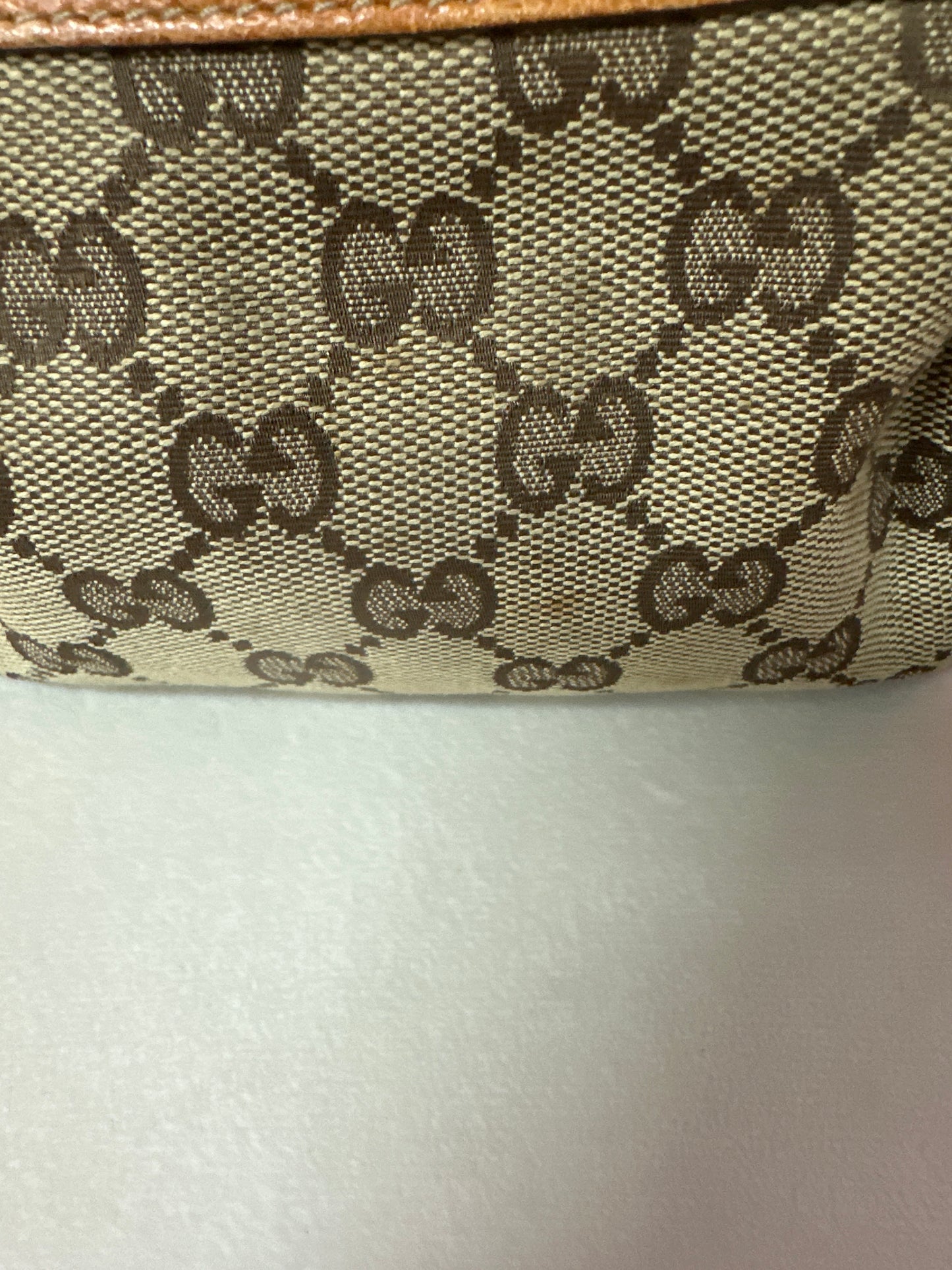 Gucci make up bag #100