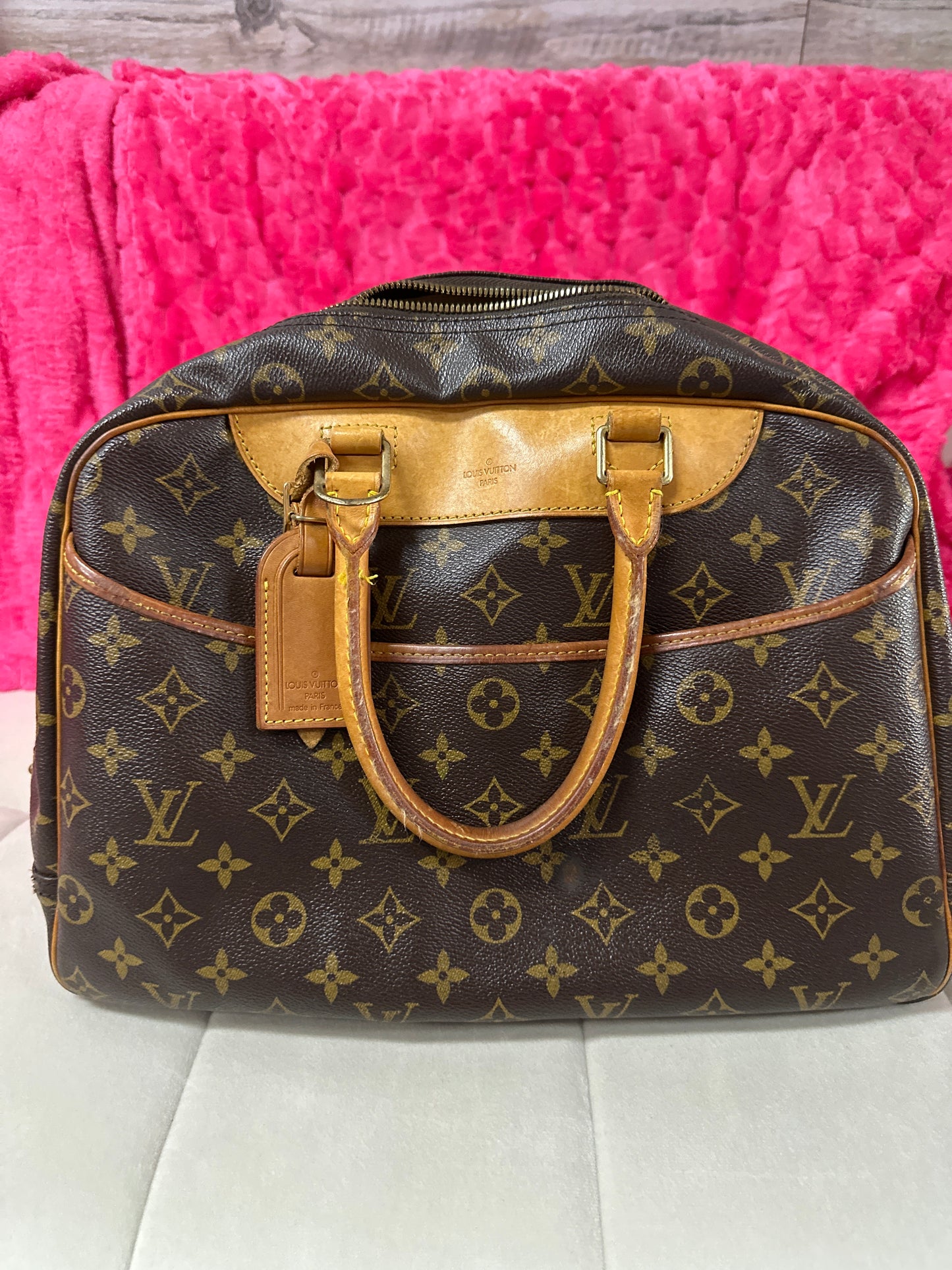 LV Deaville #141