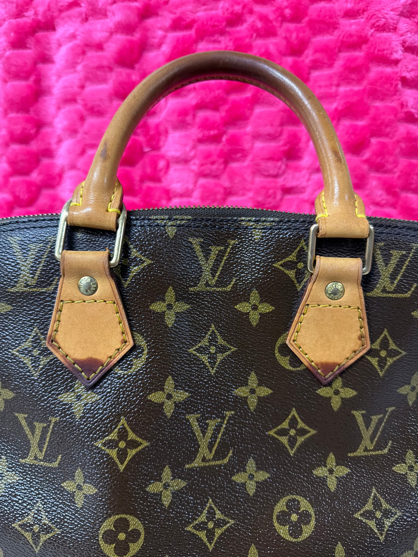 Pre Loved LV Alma PM #211