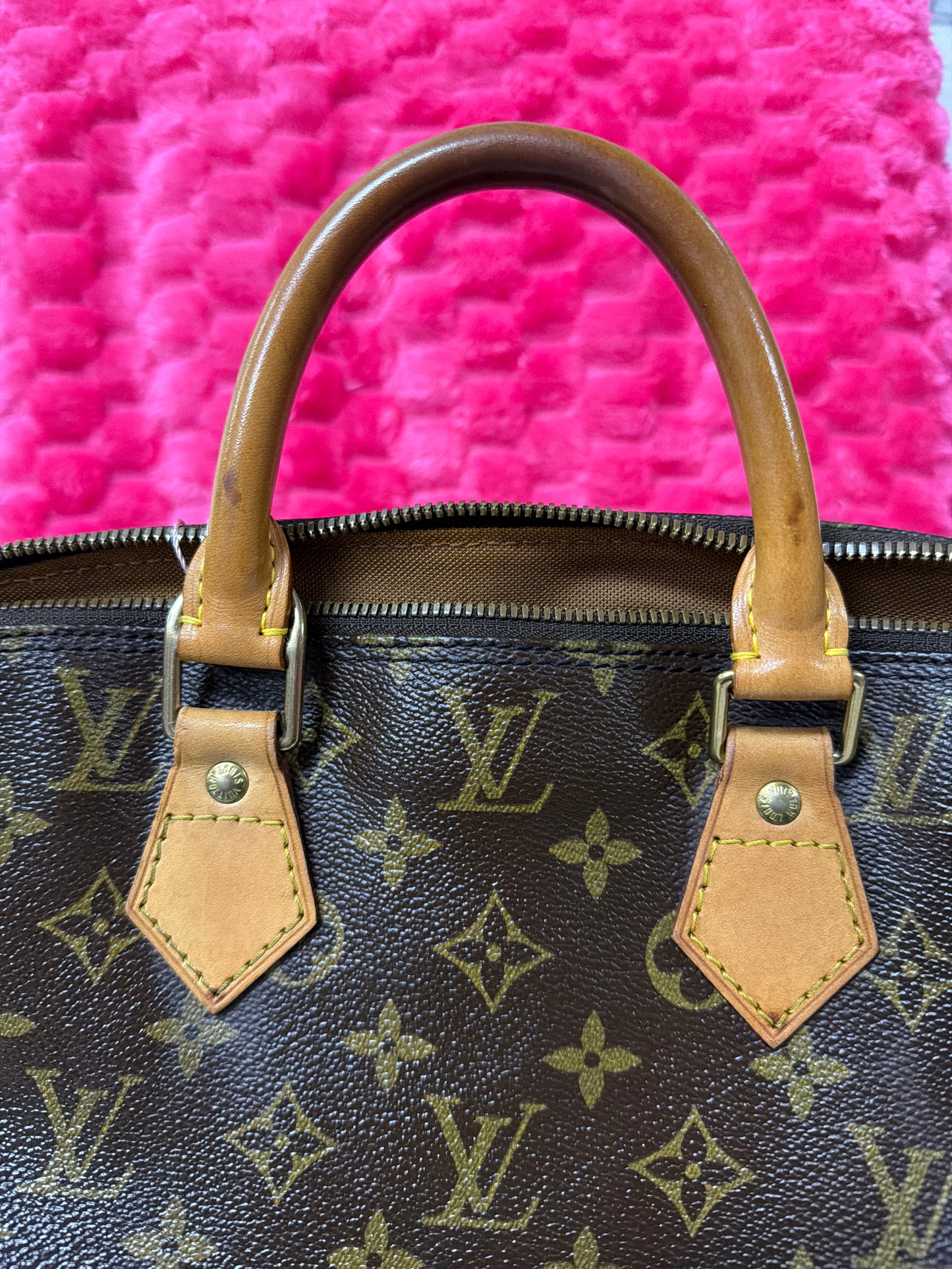 Pre Loved LV Alma PM #211