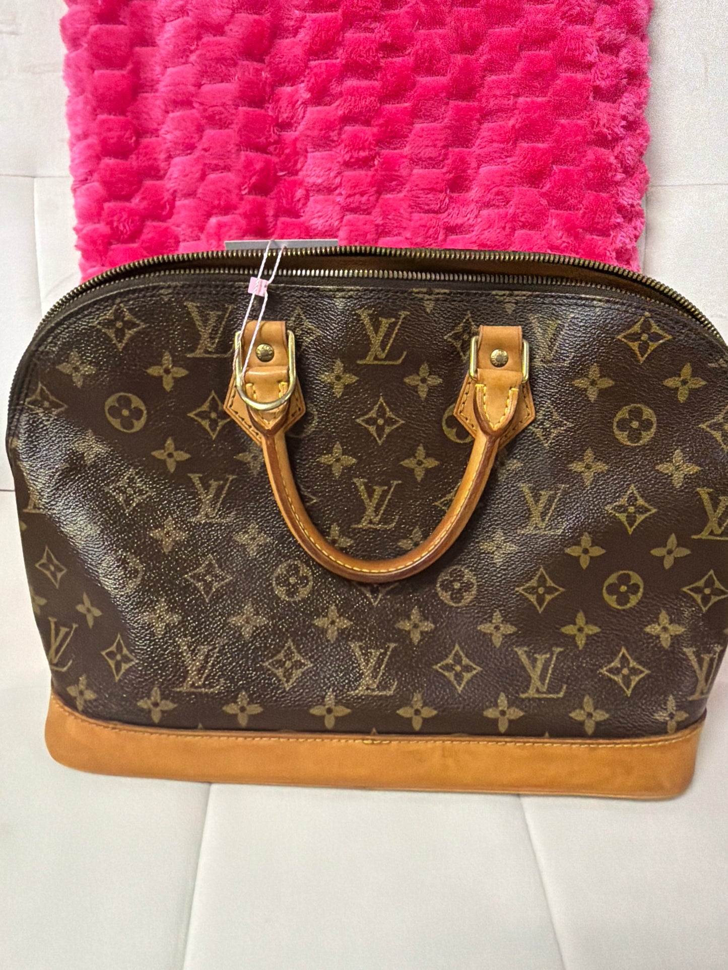 Pre Loved LV Alma PM #211