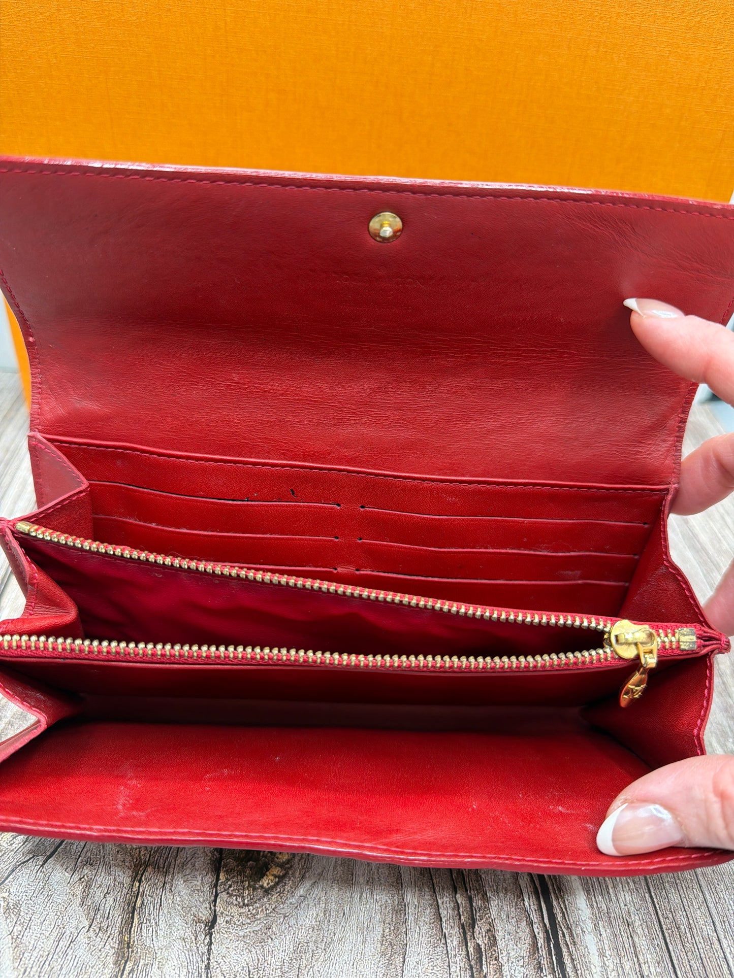 Pre-Loved LV Red Vernis #203